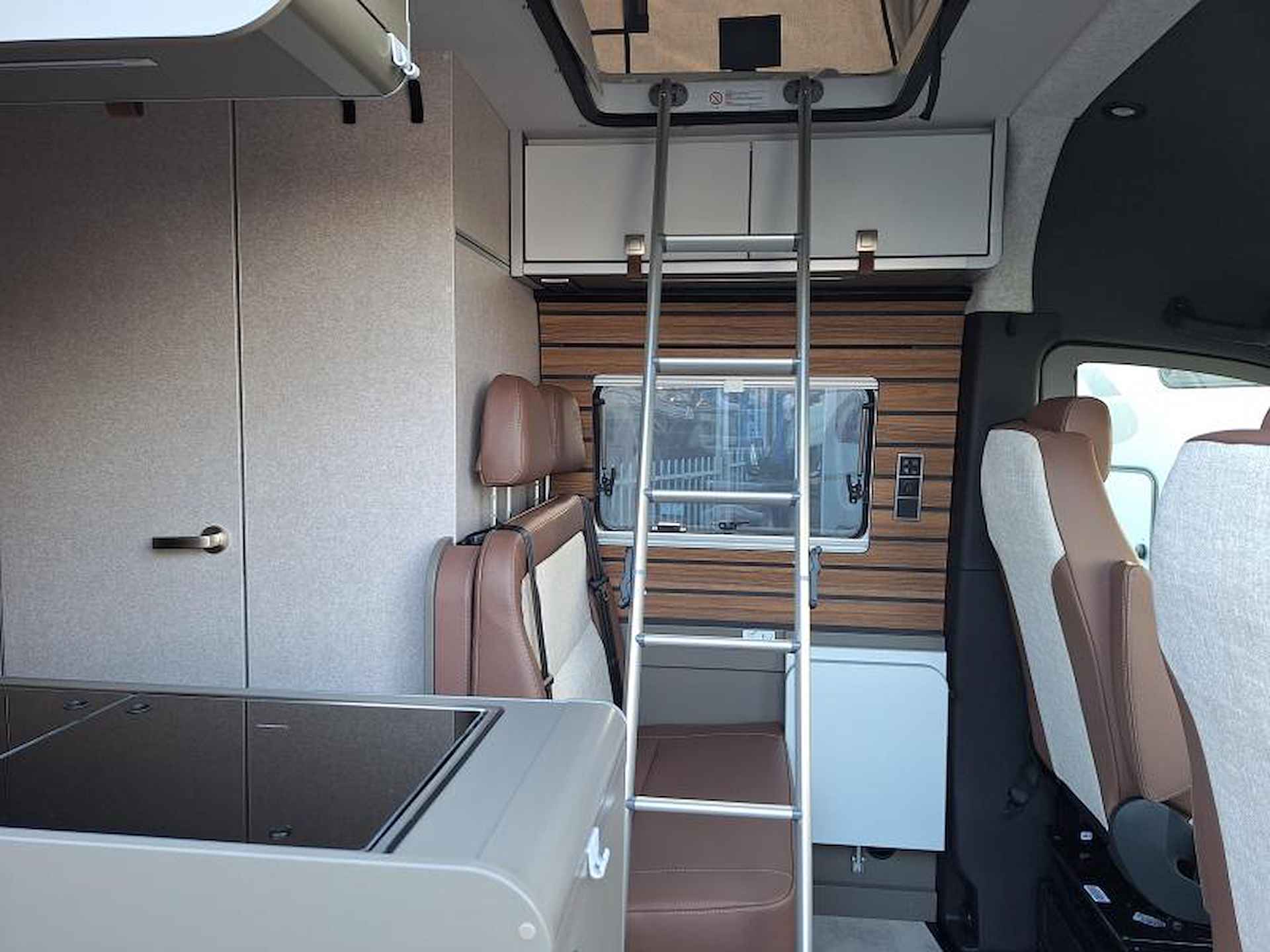 Hymer Grand Canyon S  - 4X4 - ZEER EXCLUSIEF - 6/25