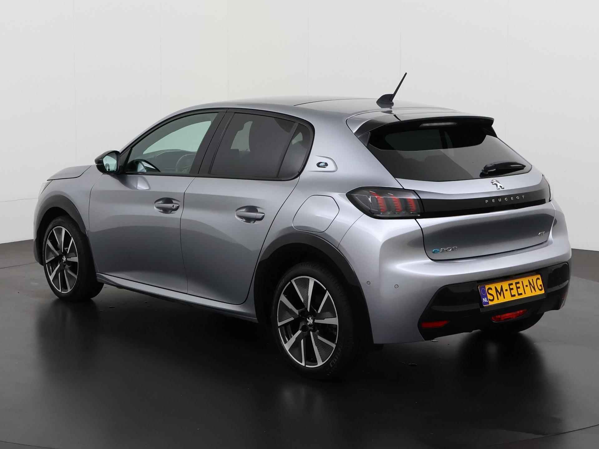 Peugeot e-208 EV GT 50 kWh | Panoramadak | Zondag Open! - 6/44