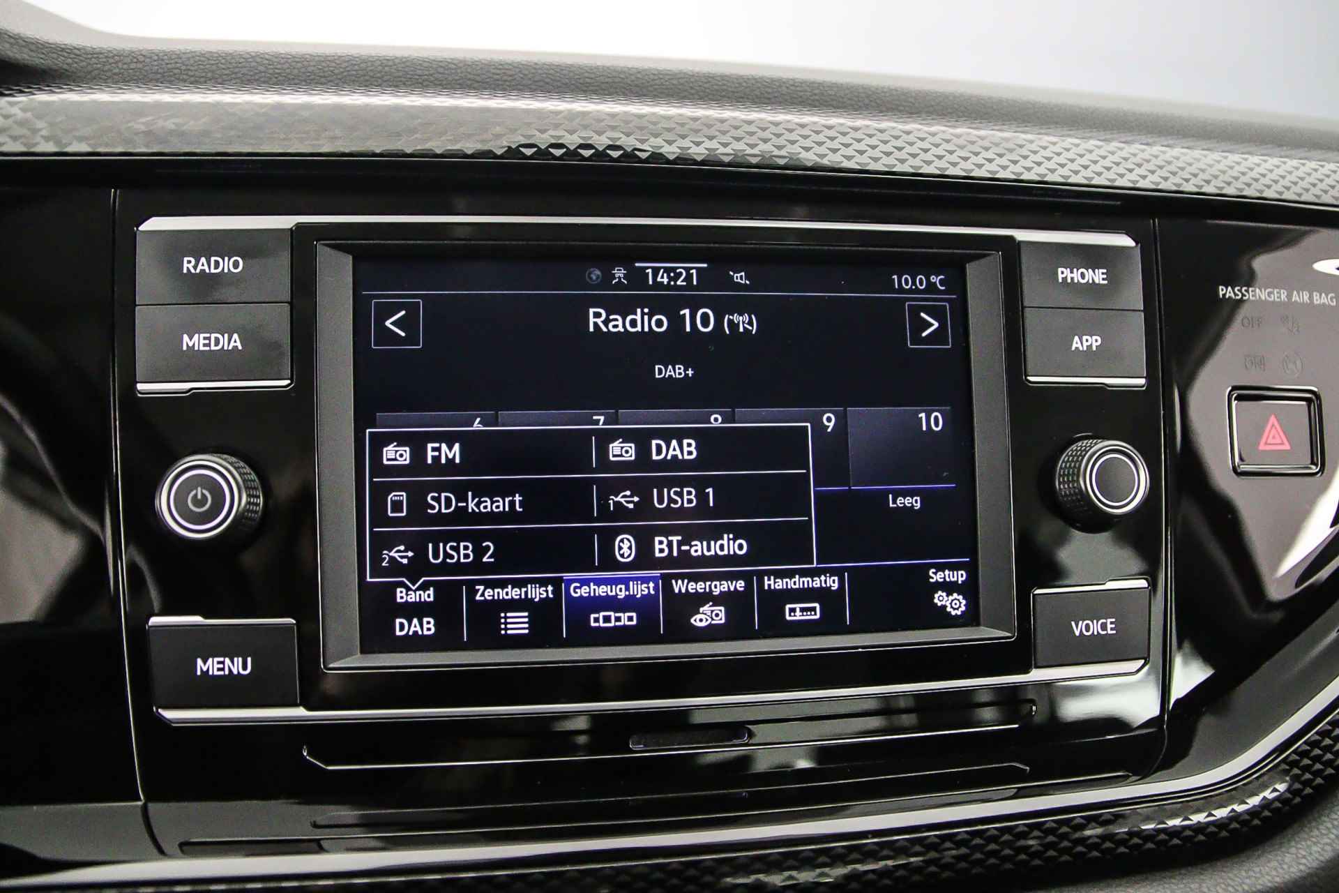 Volkswagen Taigo Life 1.0 TSI 95pk Achteruitrijcamera, Adaptive cruise control, DAB, Airco, Radio, Bluetooth, App connect, LED verlichting - 15/34