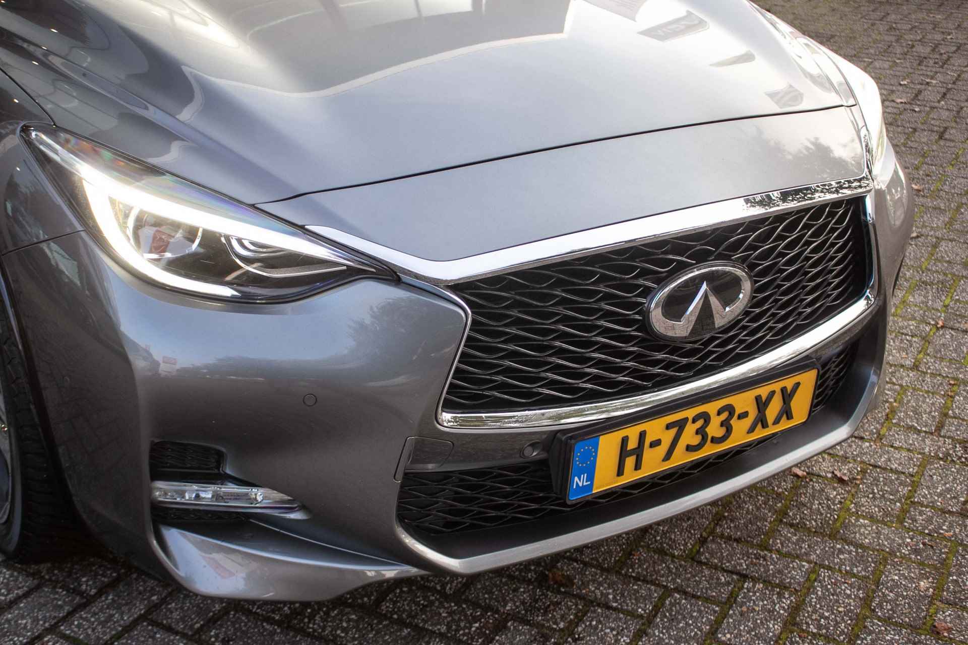 Infiniti Q30 1.6t Sport Automaat All-in rijklaarprijs | Afn. trekhaak | Navi | 360 camera | Dealer ond. - 32/49