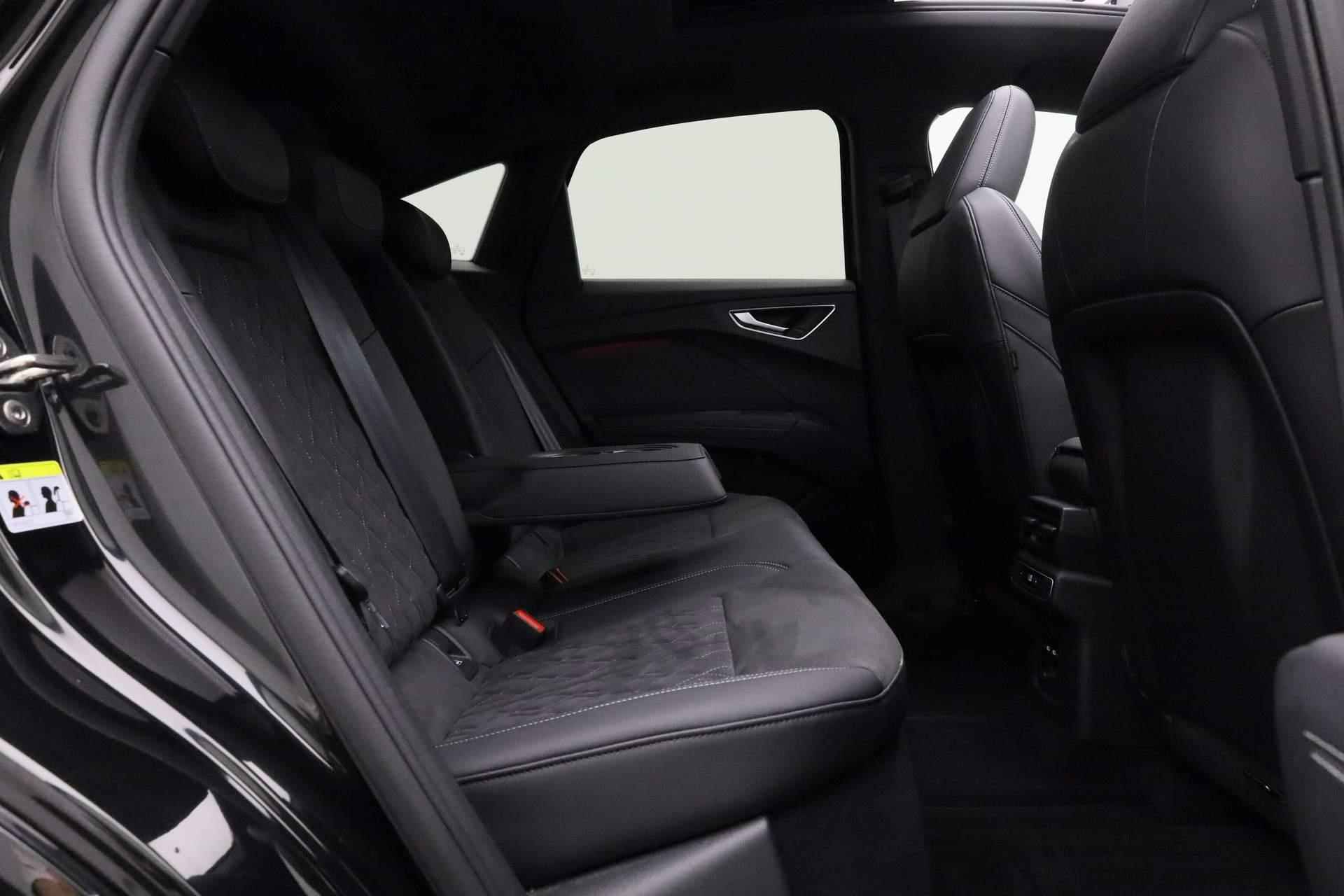 Audi Q4 Sportback e-tron 40 204PK S edition 77 kWh | Pano | Navi | Stoelverwarming | Warmtepomp - 44/48