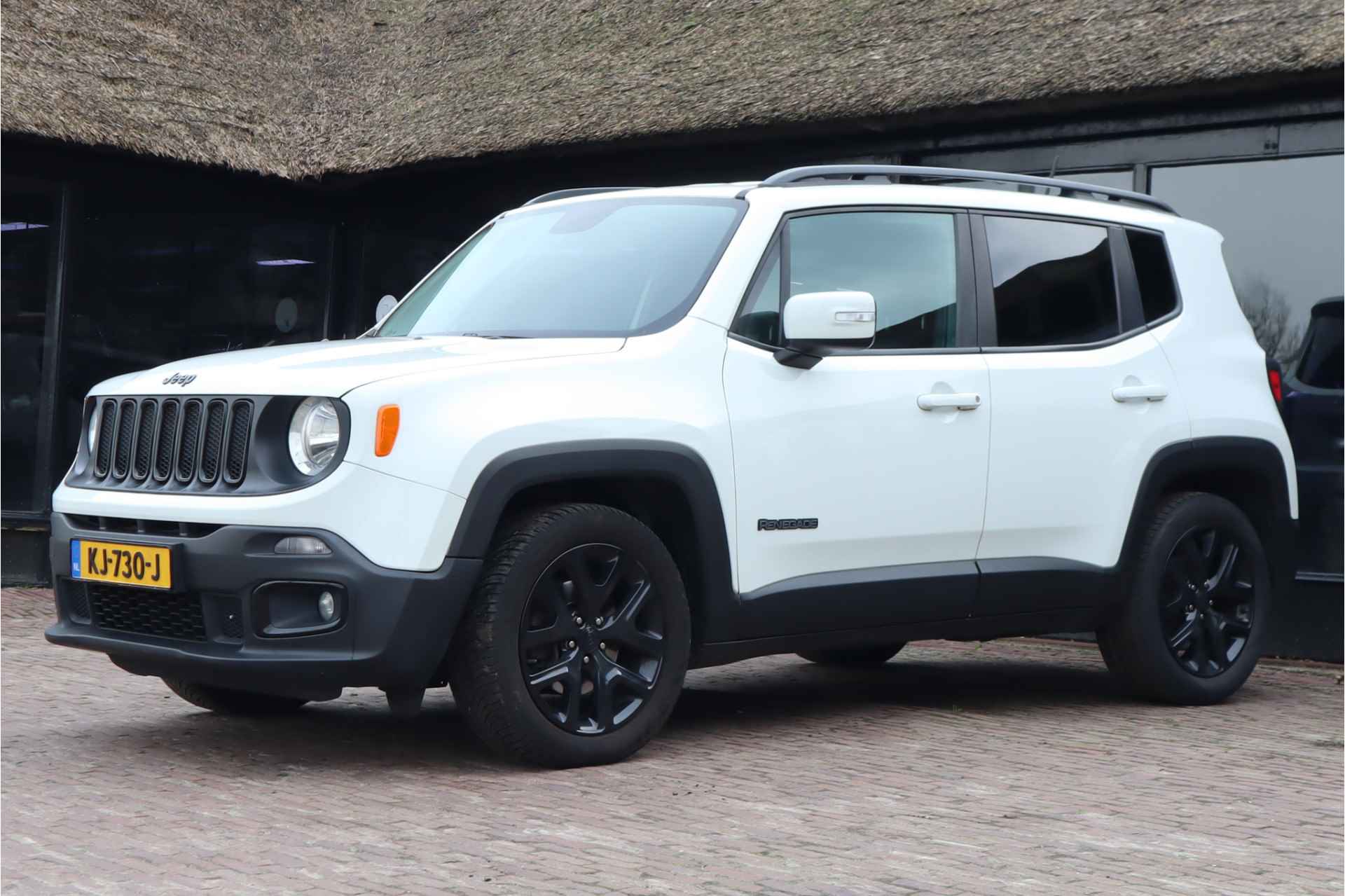 Jeep Renegade 1.6 E-Torq Black Line | Trekhaak | Navigatie - 19/39