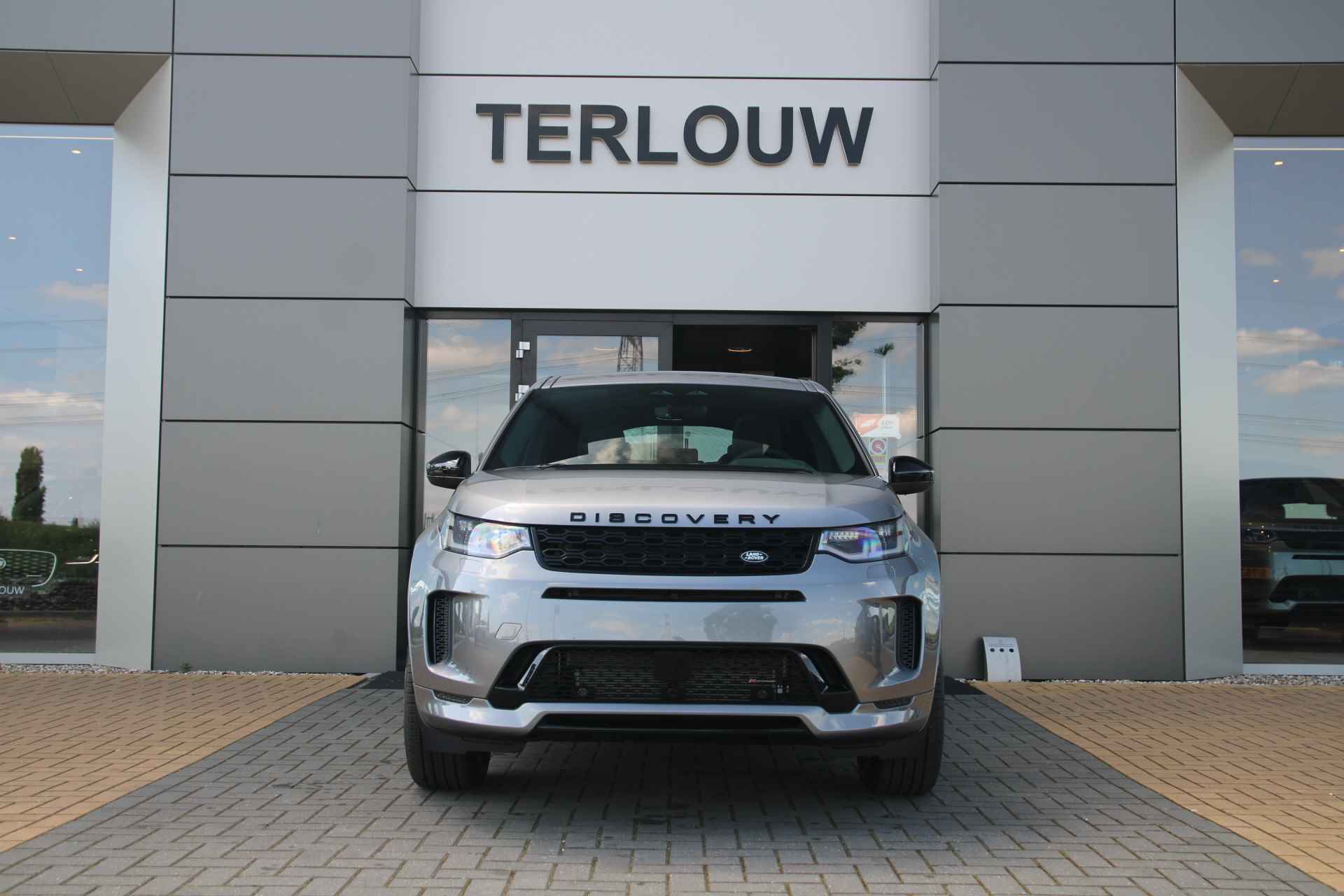 Land Rover Discovery Sport P300e 1.5 R-Dynamic SE - 6/32