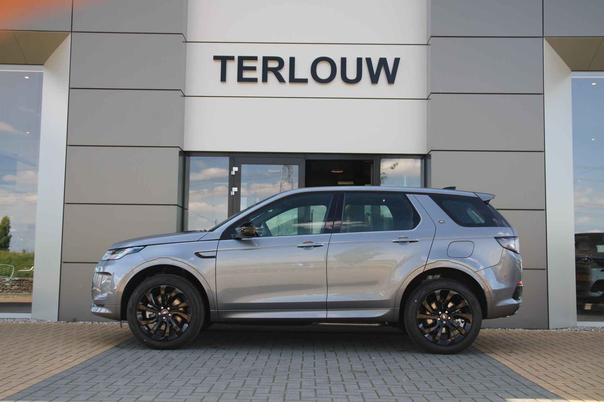 Land Rover Discovery Sport P300e 1.5 R-Dynamic SE - 10/32