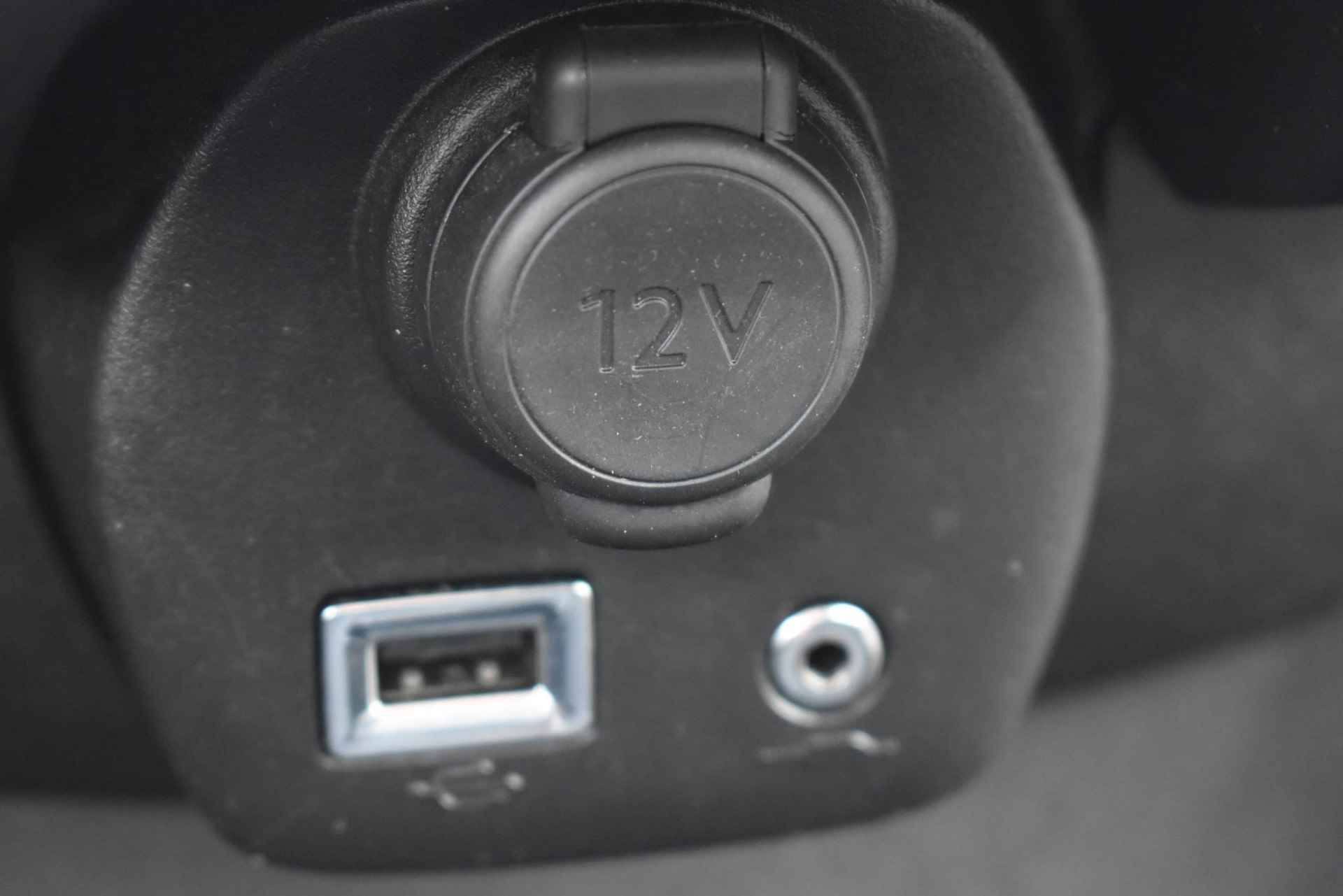 Toyota Aygo 1.0 VVT-i x-fun / Airco / Bluetooth / - 12/31