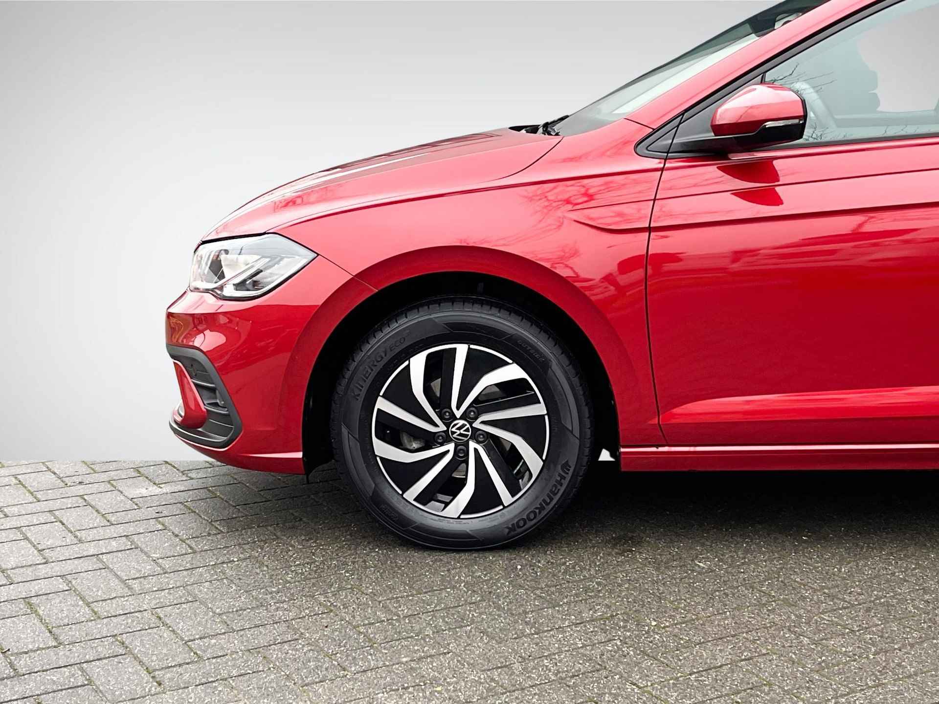 Volkswagen Polo 1.0 TSI Life | Apple Carplay/Android Auto | Stoelverwarming | LED Koplampen | Park. Sensoren | Rijklaarprijs! - 8/27