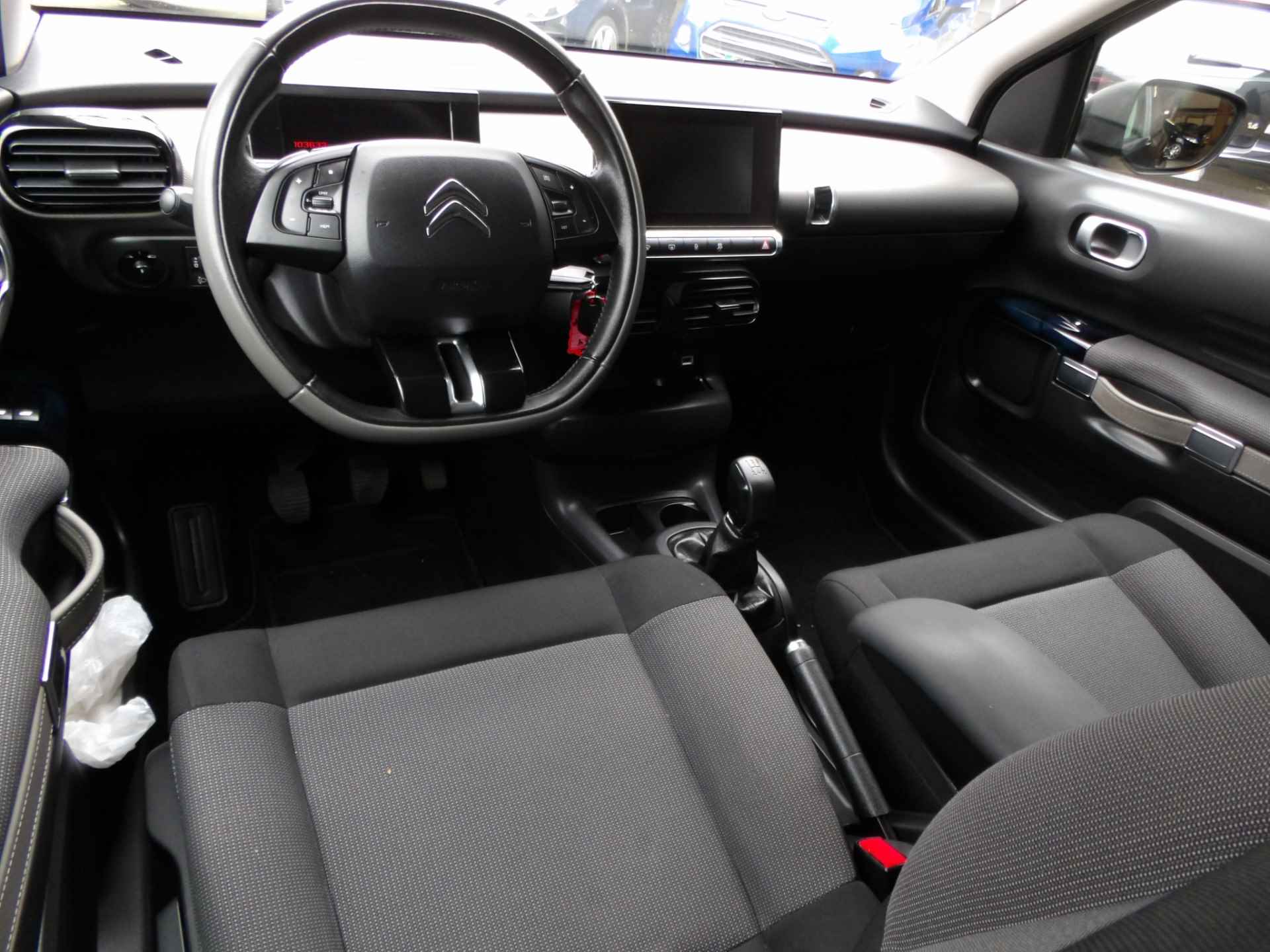 Citroën C4 Cactus 1.2 PureTech Shine Navi Camera Clima PDC Cruise Control - 3/23