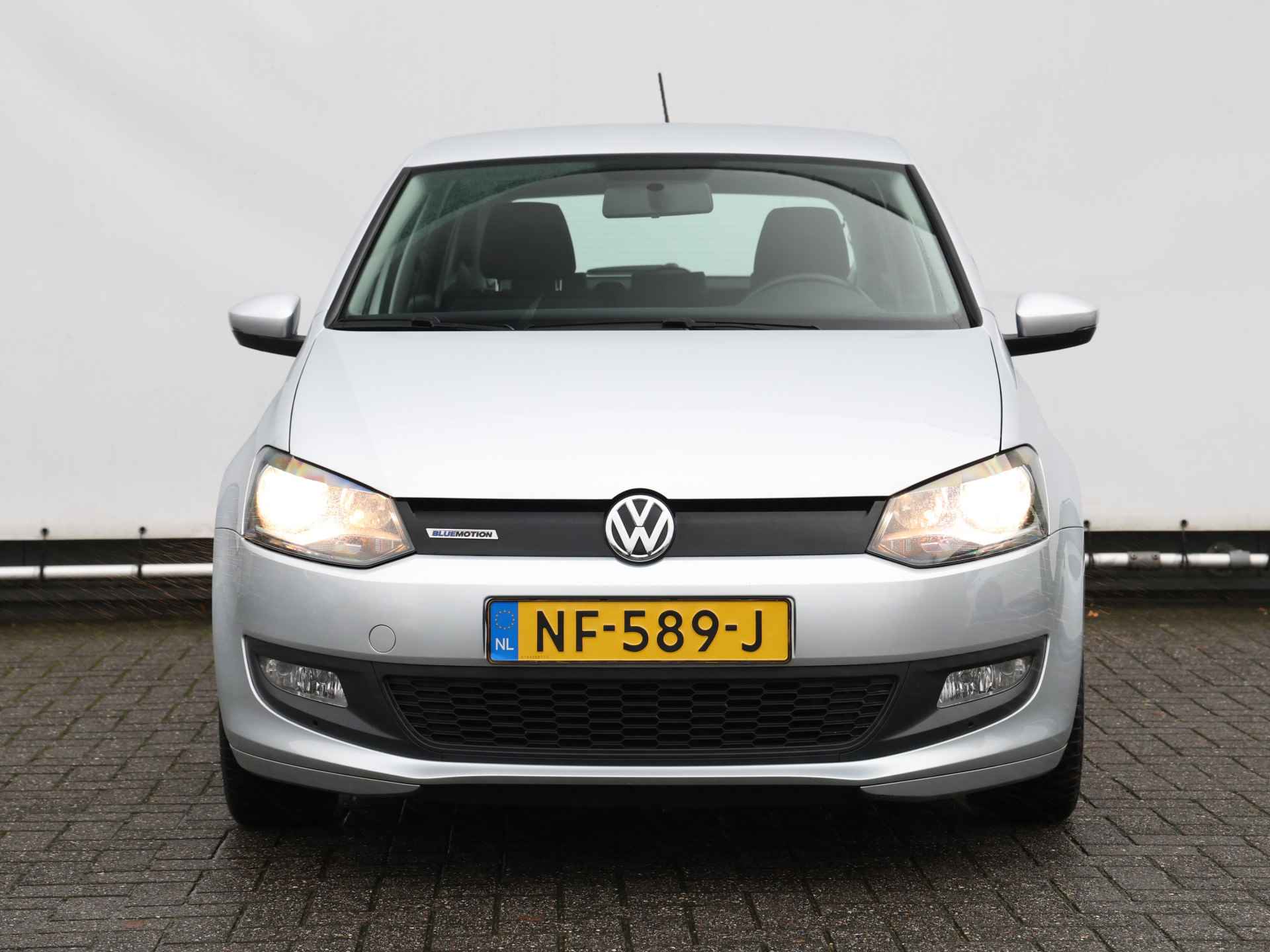 Volkswagen Polo 1.0 BlueMotion Edition 95pk | Navigatie I Cruise control I Airco - 14/33