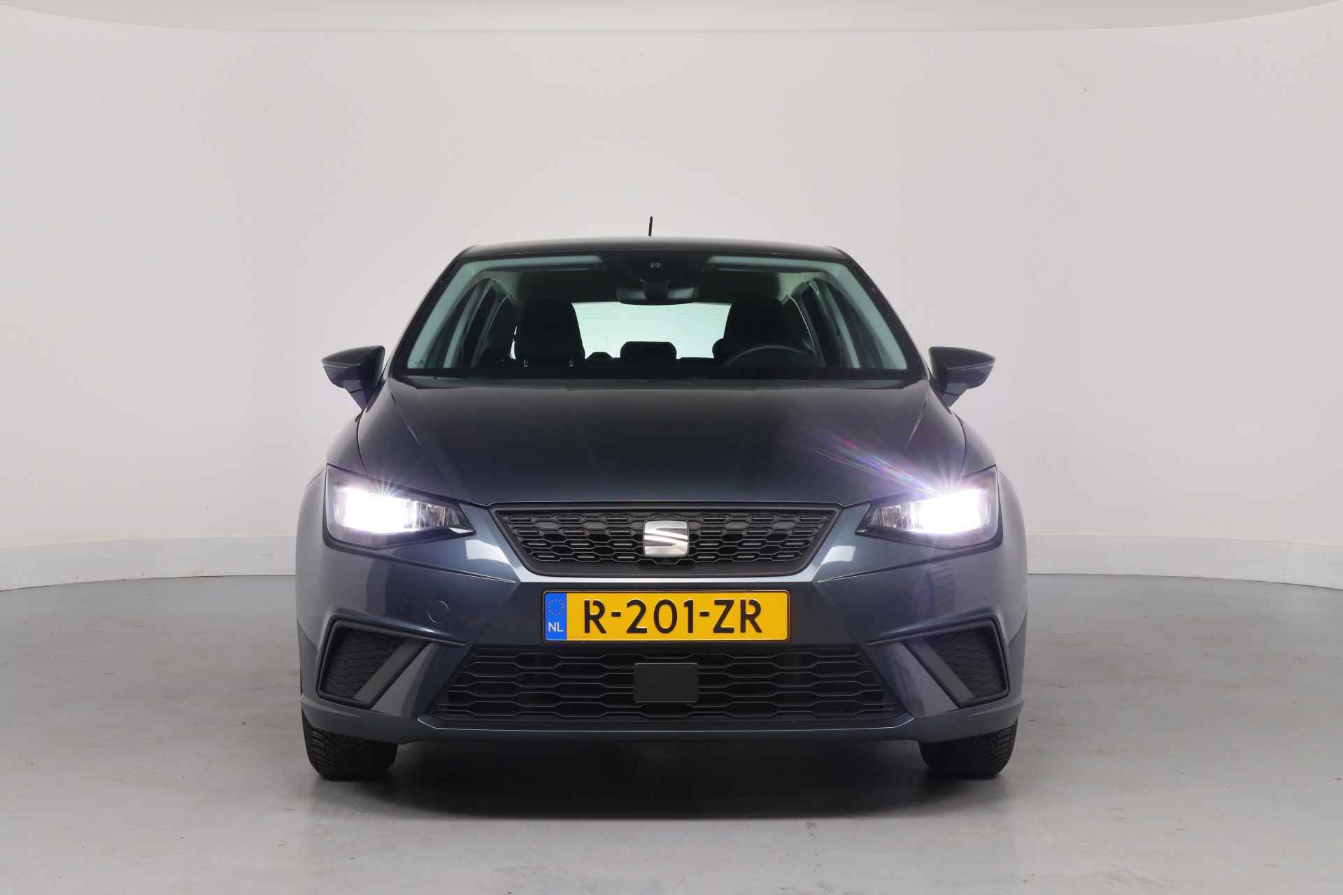 SEAT Ibiza 1.0 EcoTSI Style | Navi By App | LED | Clima | Cruise | Parkeersensoren | DAB | Cruise | Lichtmetalen Velgen - 3/35