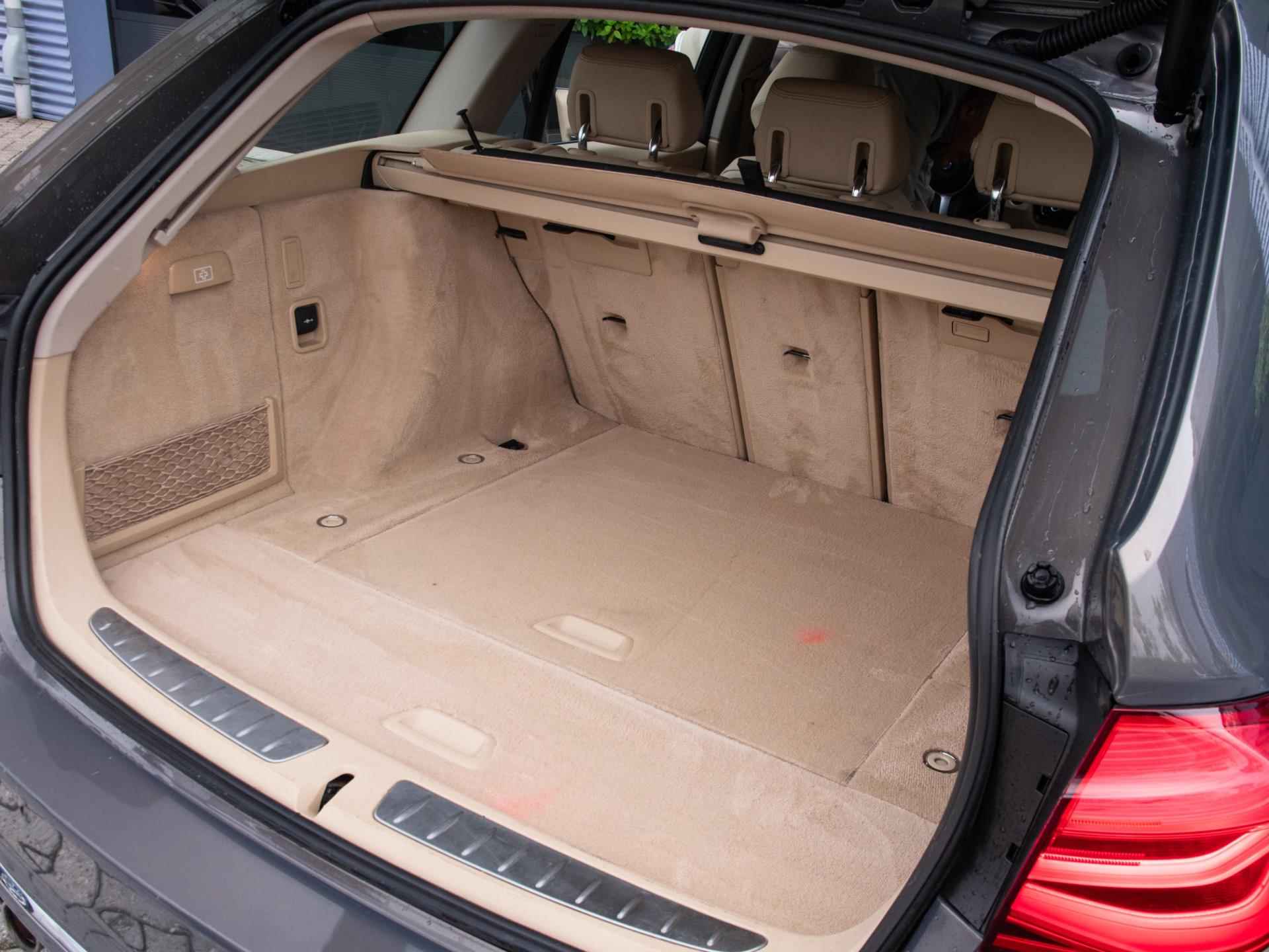 BMW 3-serie Touring 335d xDrive Centennial High Executive Automaat, Leder, Navi, Memorystoelen - 44/49