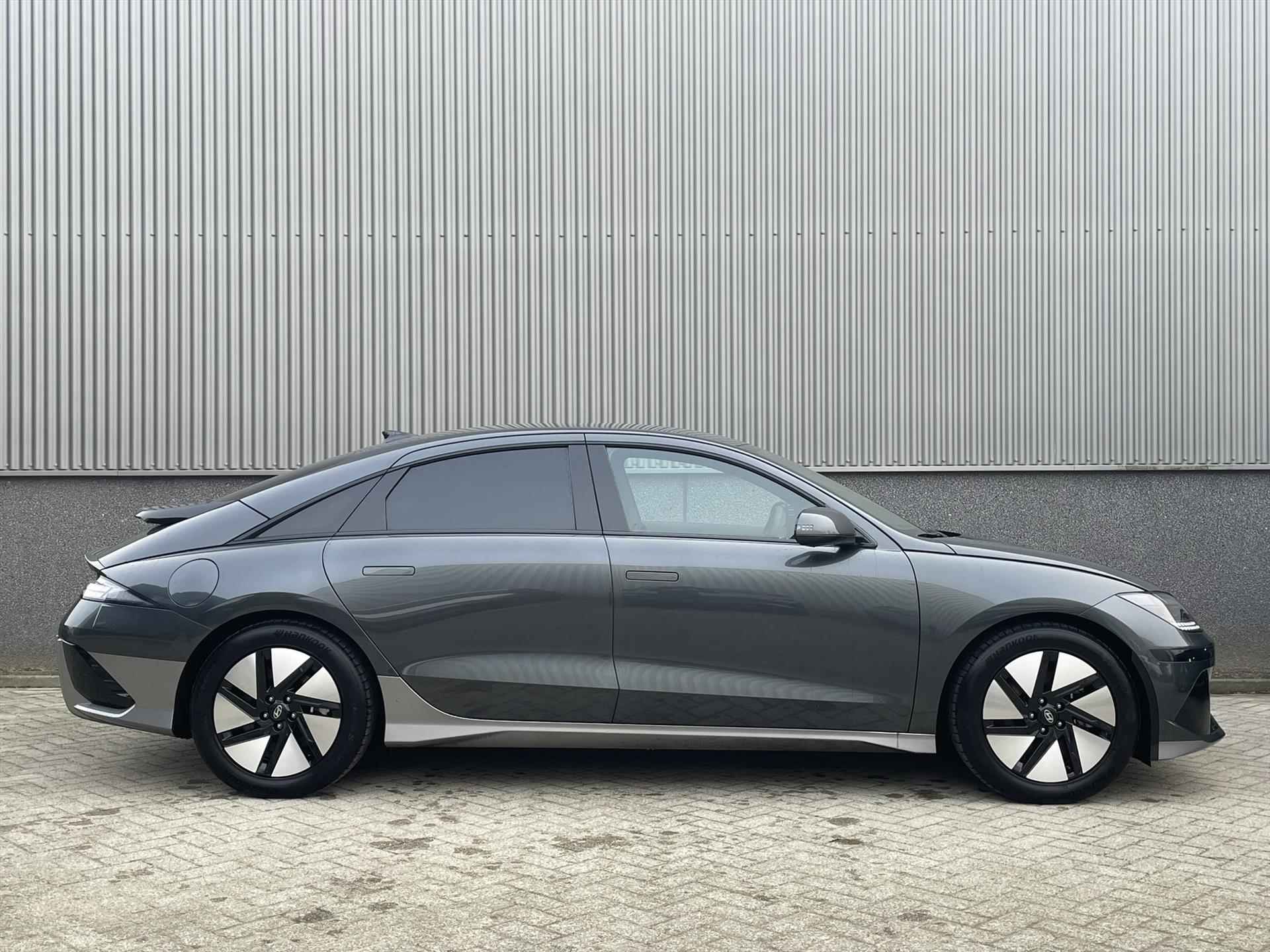 Hyundai Ioniq 6 77,4 kWh 229pk RWD Connect | 100% ELEKTRISCH! | Navigatie | Stoelverwarming Voor & Achter | Camera Achter | PDC Voor & Achter | - 4/43