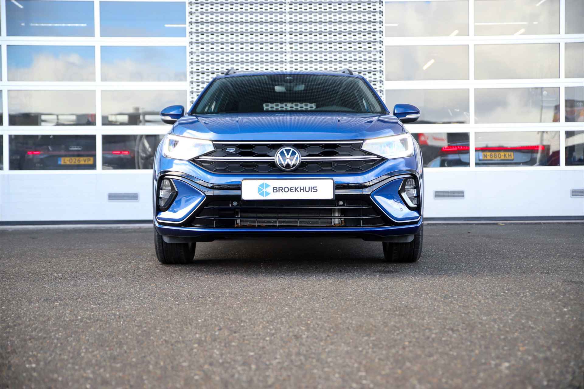 Volkswagen Taigo 1.0 TSI R-Line Business | Camera | Carplay | Stoelverwarming | Trekhaak - 3/37