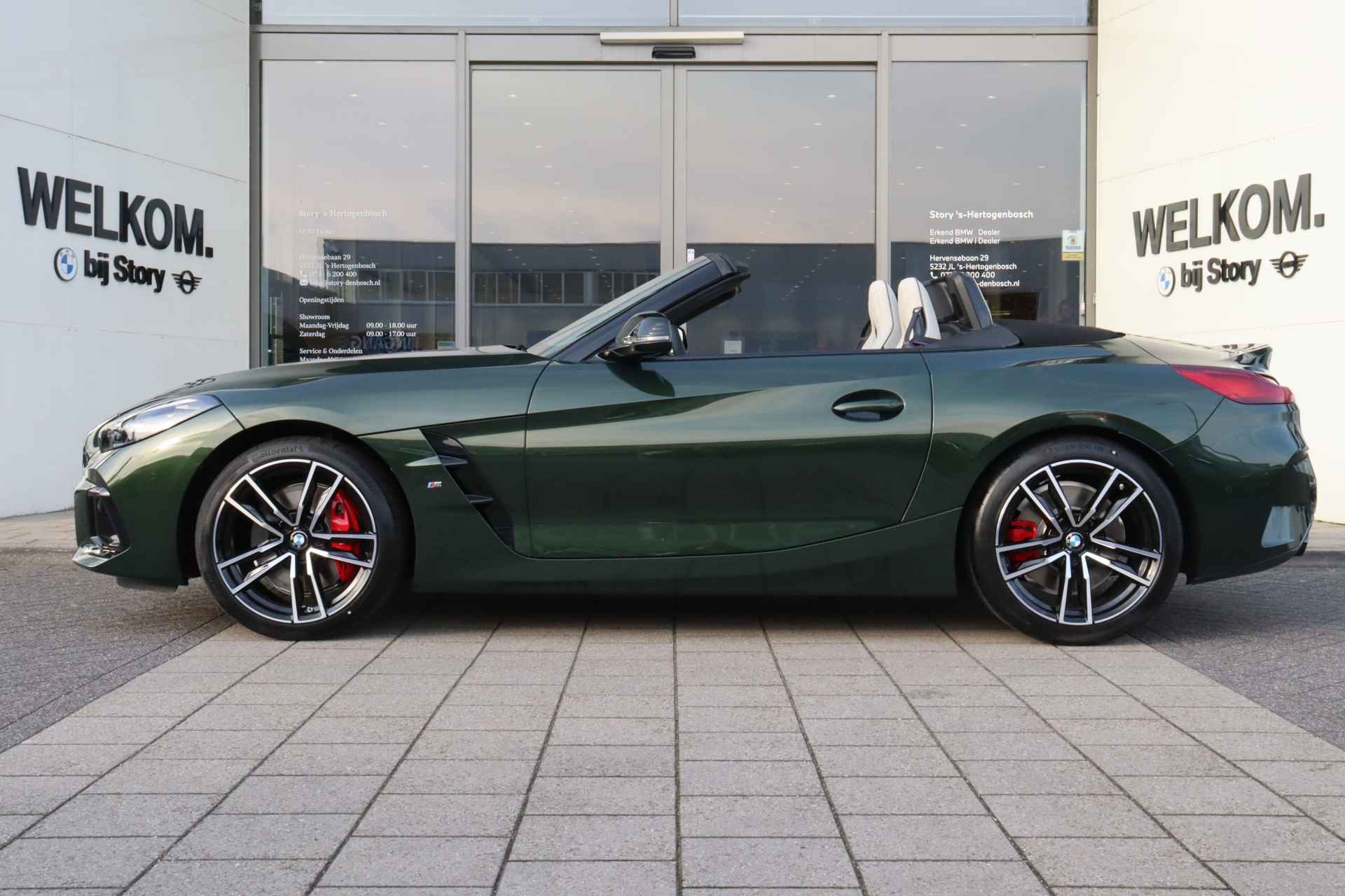 BMW Z4 Roadster sDrive30i High Executive M Sport Automaat / M Sportstoelen / Adaptieve LED / Active Cruise Control / M Adaptief onderstel / Head-Up / Comfort Access - 4/33