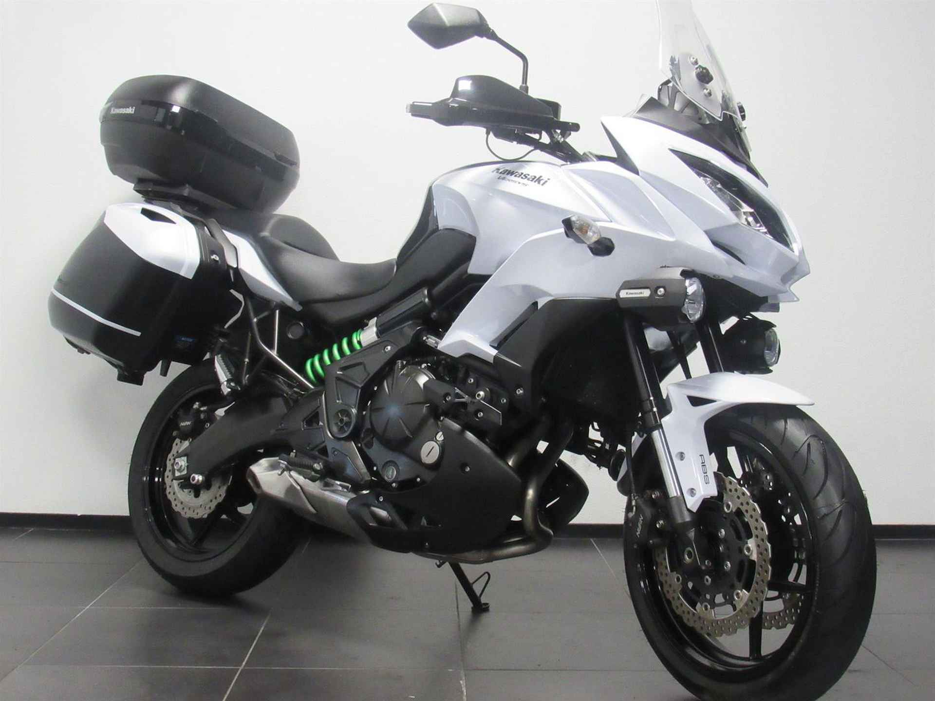 Kawasaki VERSYS 650 GRAND TOURER - 2016 - 5/16