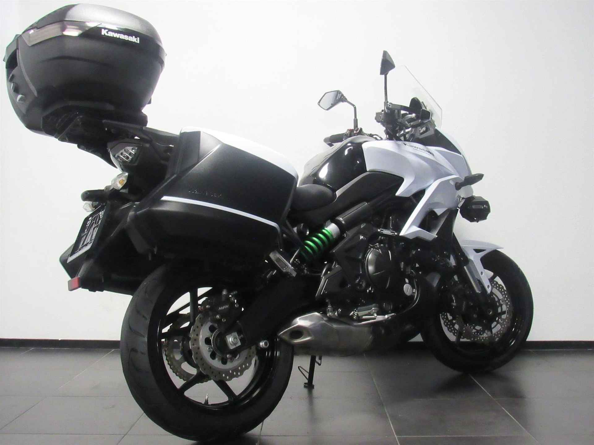 Kawasaki VERSYS 650 GRAND TOURER - 2016 - 9/16