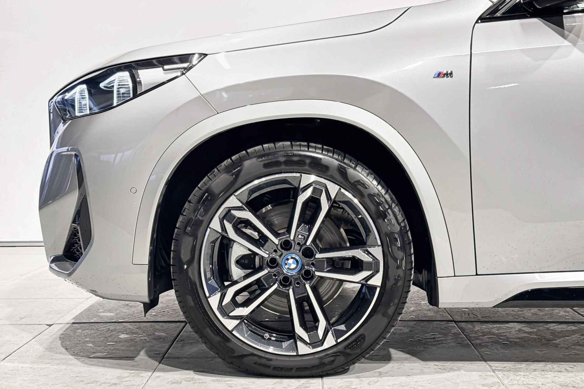 BMW iX1 xDrive30 M Sportpakket - 4/20