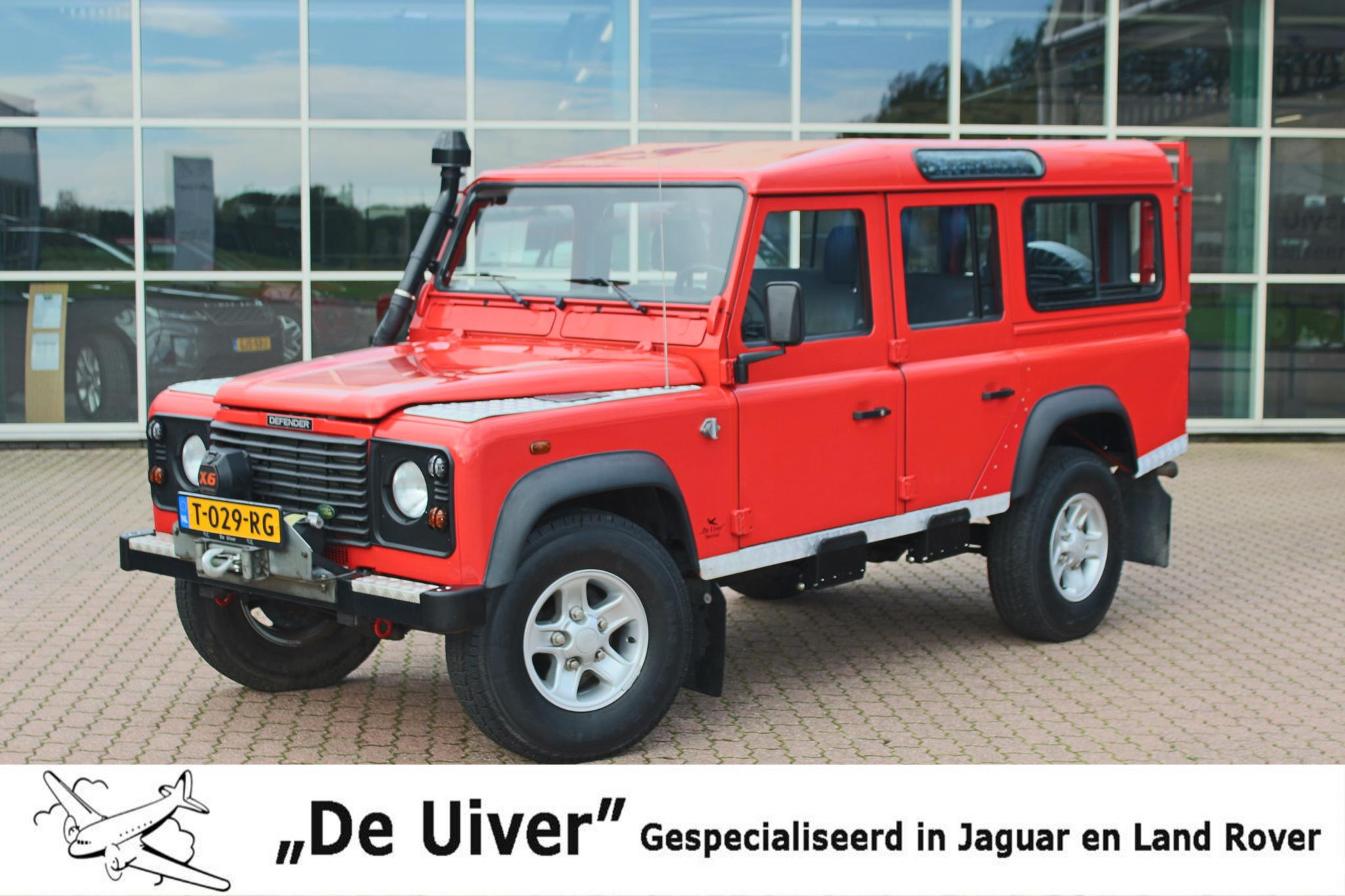 Land Rover Defender 2.5 TD5 110 SW S 27.371 Km. 1e Eigenaar „De Uiver” Special