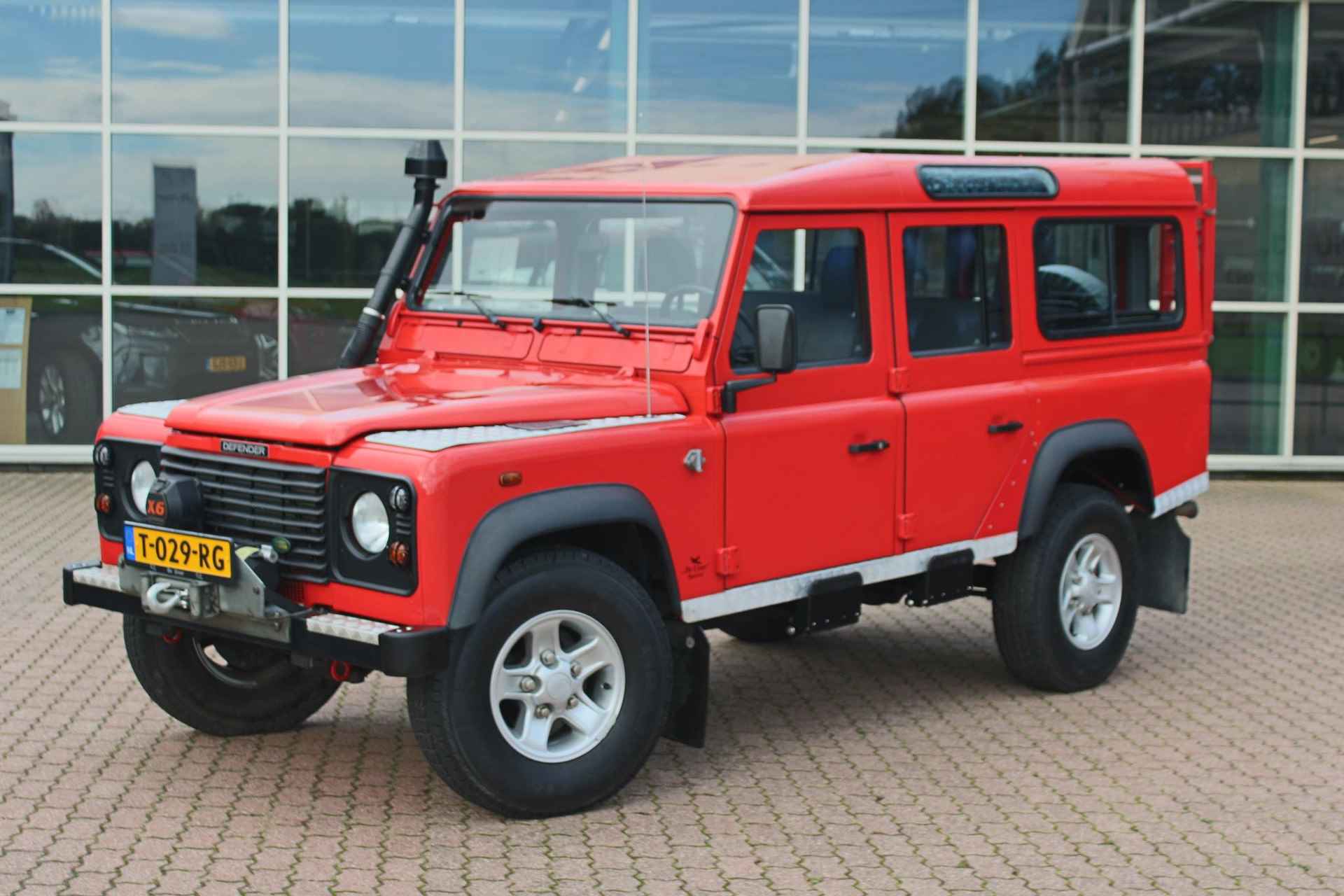 Land Rover Defender 2.5 TD5 110 SW S 27.371 Km. 1e Eigenaar „De Uiver” Special - 3/40