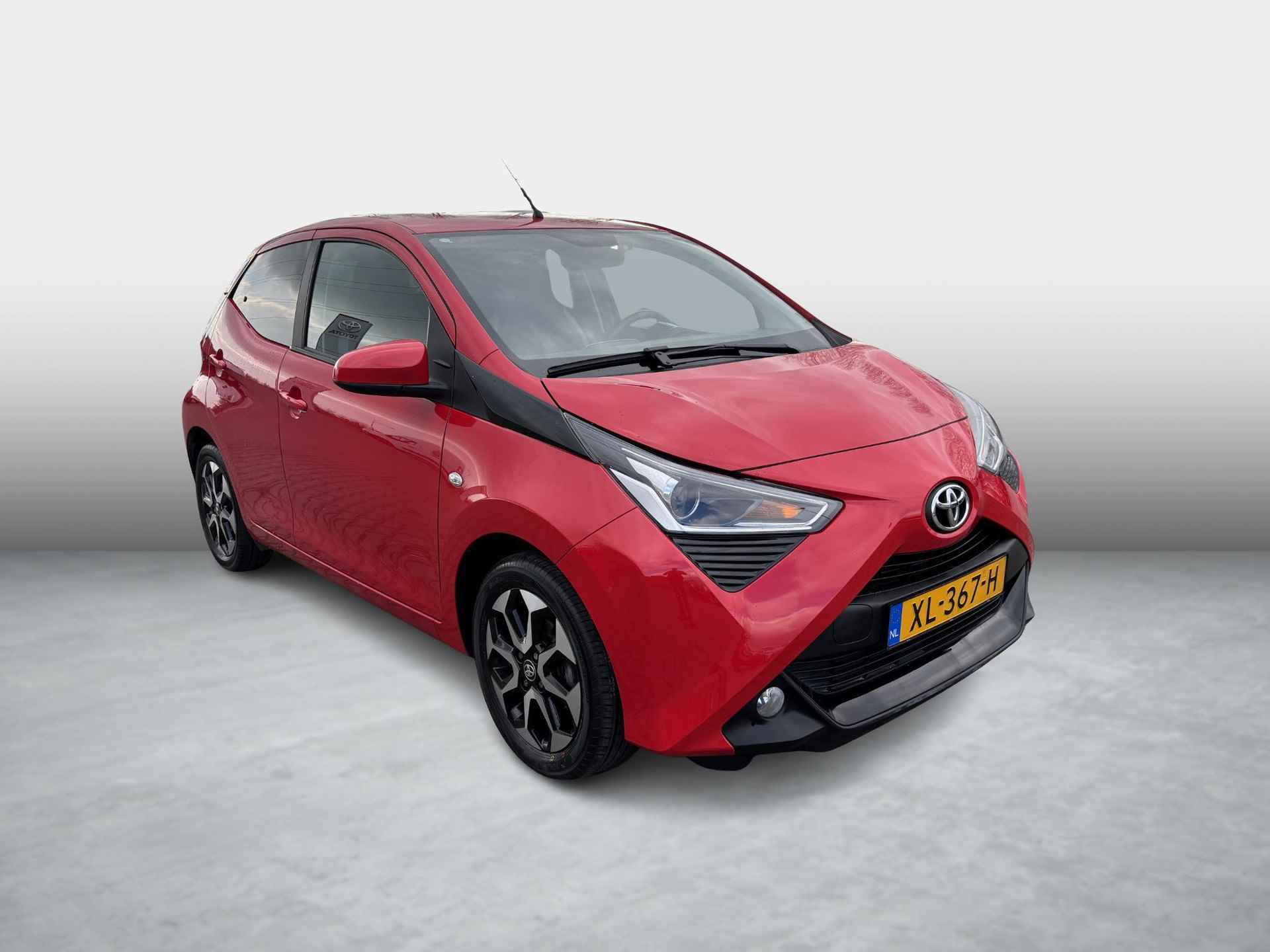 Toyota Aygo 1.0 VVT-i x-joy - 17/21