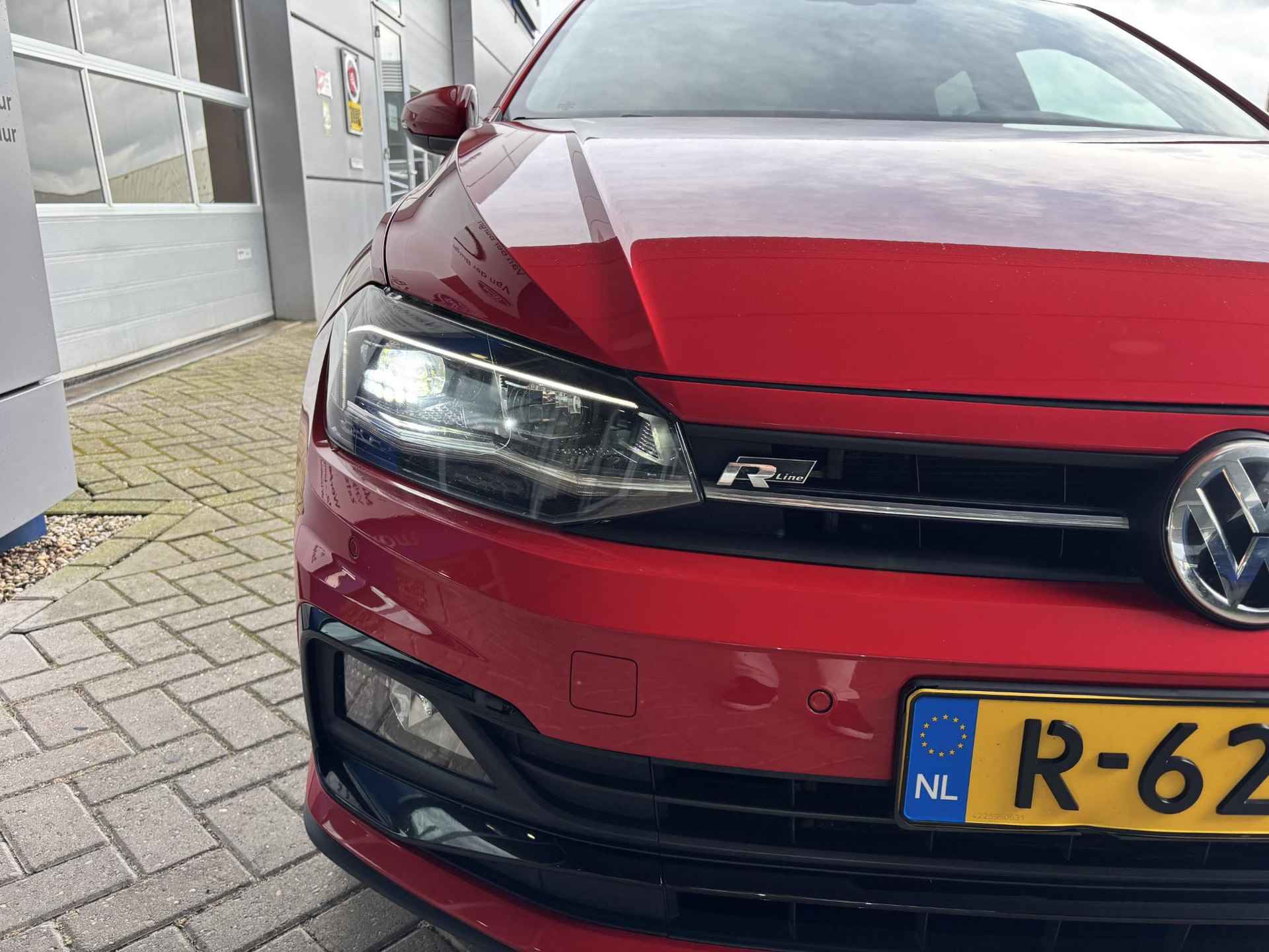 Volkswagen Polo 1.0 TSI Highline - 2/28