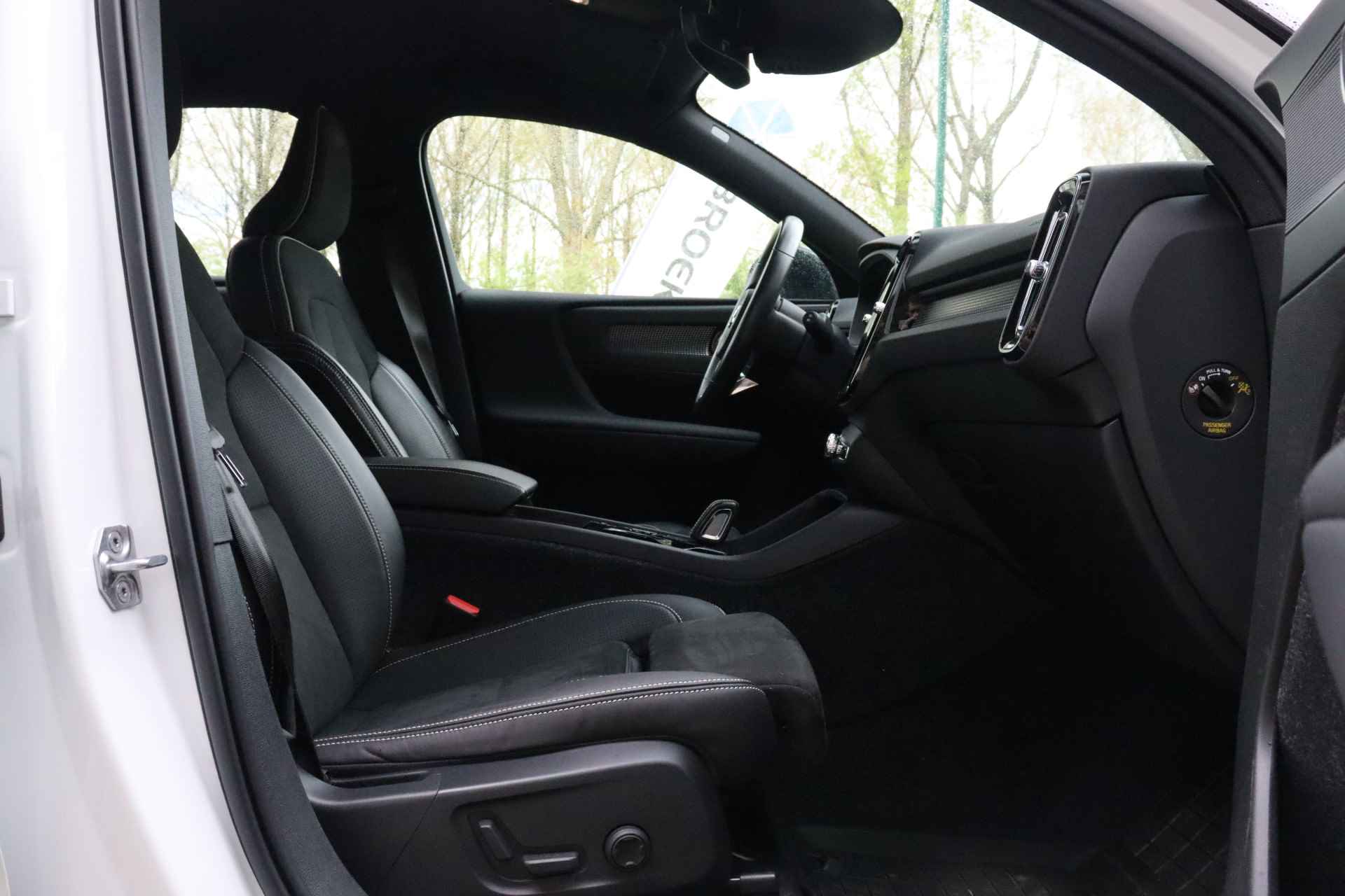 Volvo XC40 T5 Recharge R-Design | Trekhaak | Elektrische bestuurdersstoel met geheugen | Stoel en Stuurwielverwarming | Adaptieve Cruise Co - 21/59
