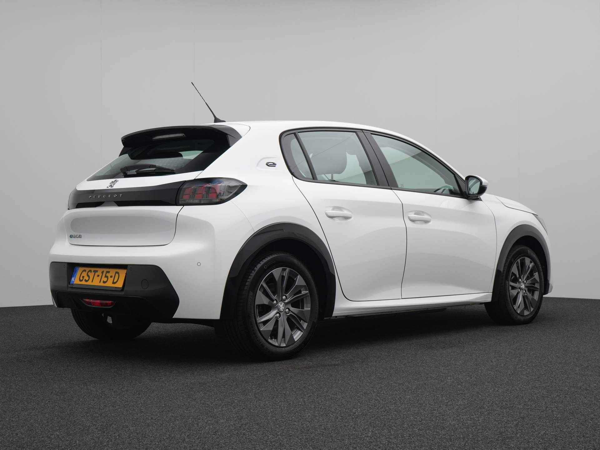 Peugeot e-208 EV Active Pack 50 kWh 5 deurs Automaat | Climate Control | Navigatie by App | 3 Fase lader - 6/44