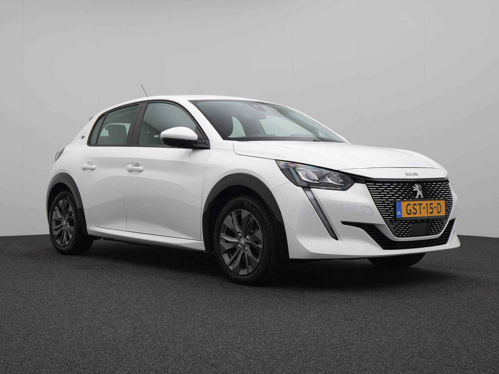 Peugeot e-208 EV Active Pack 50 kWh 5 deurs Automaat | Climate Control | Navigatie by App | 3 Fase lader - 8/44