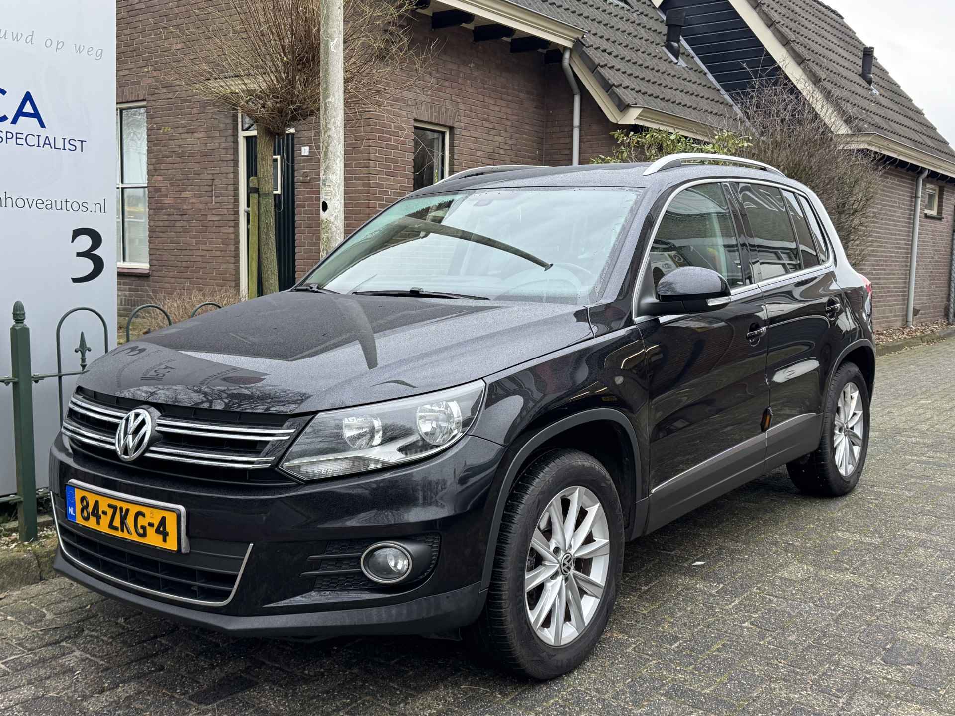 Volkswagen Tiguan 1.4 TSI Sport&Style Airco/Lichtmetalen velgen/Pano - 4/43