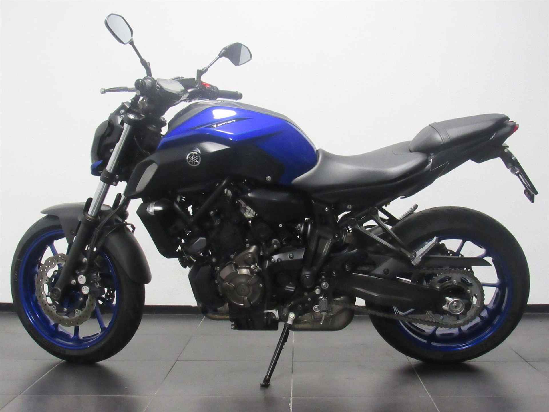 Yamaha MT-07 ABS - 2019 - 4/7