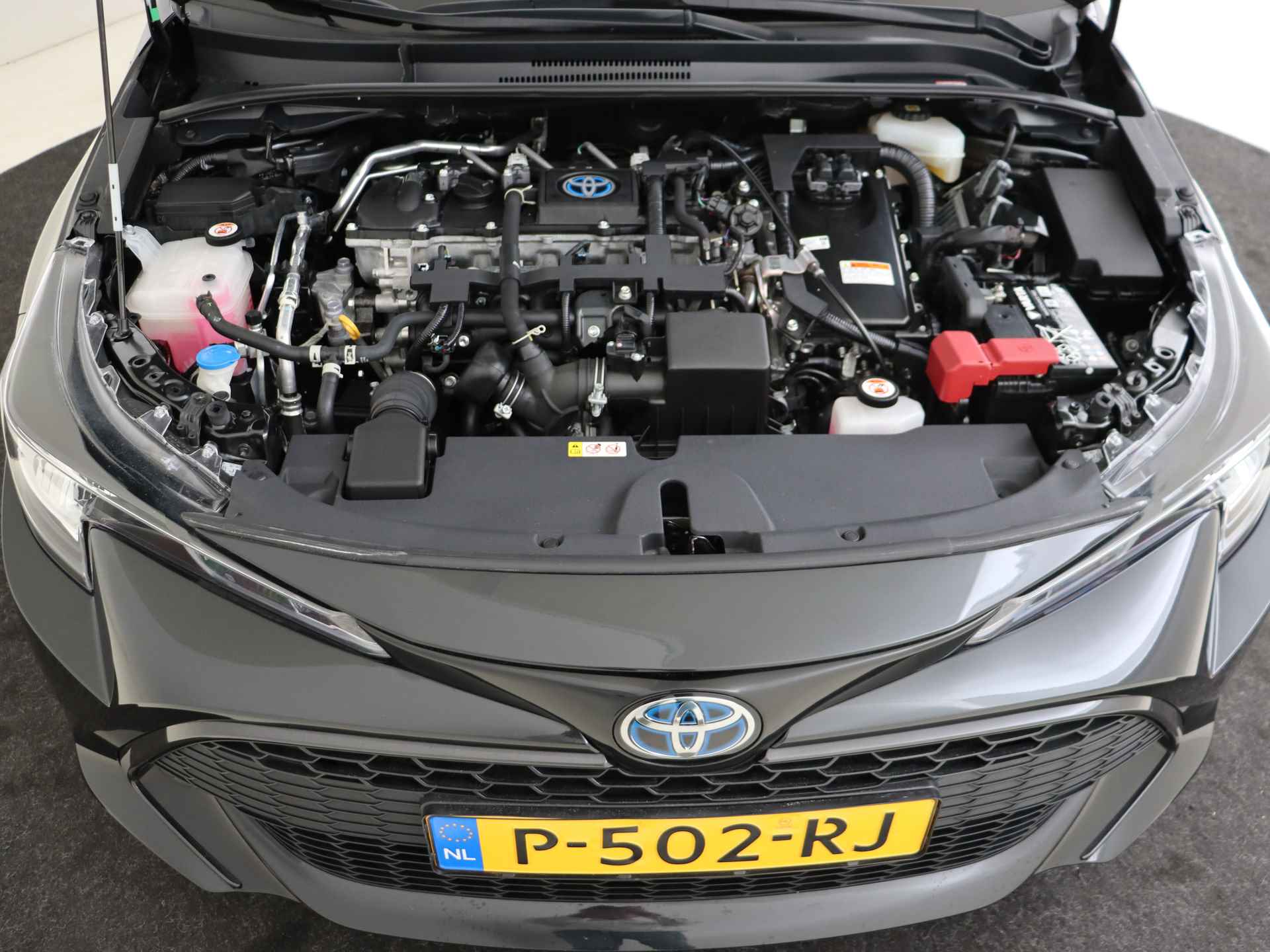 Toyota Corolla Touring Sports 1.8 Hybrid Active I Apple Carplay/Android Auto I Climate Control I Cruise Control Adaptief I Camera I 1e Eigenaar I - 38/42