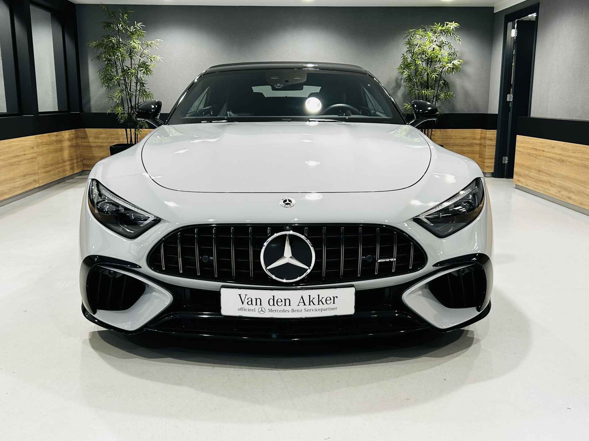 Mercedes-Benz SL-Klasse Roadster 63 4MATIC+ // Keramische remmen // Liftsysteem // AlpinGrau // AMG Nightpakket II // Burmester // Achteras besturing - 5/67