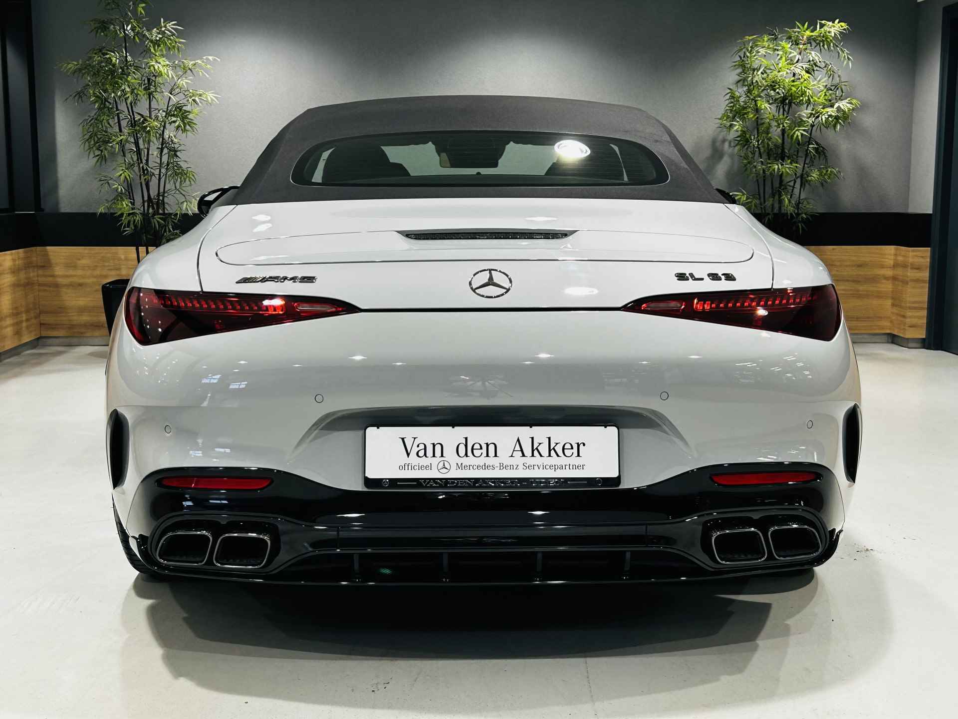 Mercedes-Benz SL-Klasse Roadster 63 4MATIC+ // Keramische remmen // Liftsysteem // AlpinGrau // AMG Nightpakket II // Burmester // Achteras besturing - 51/66