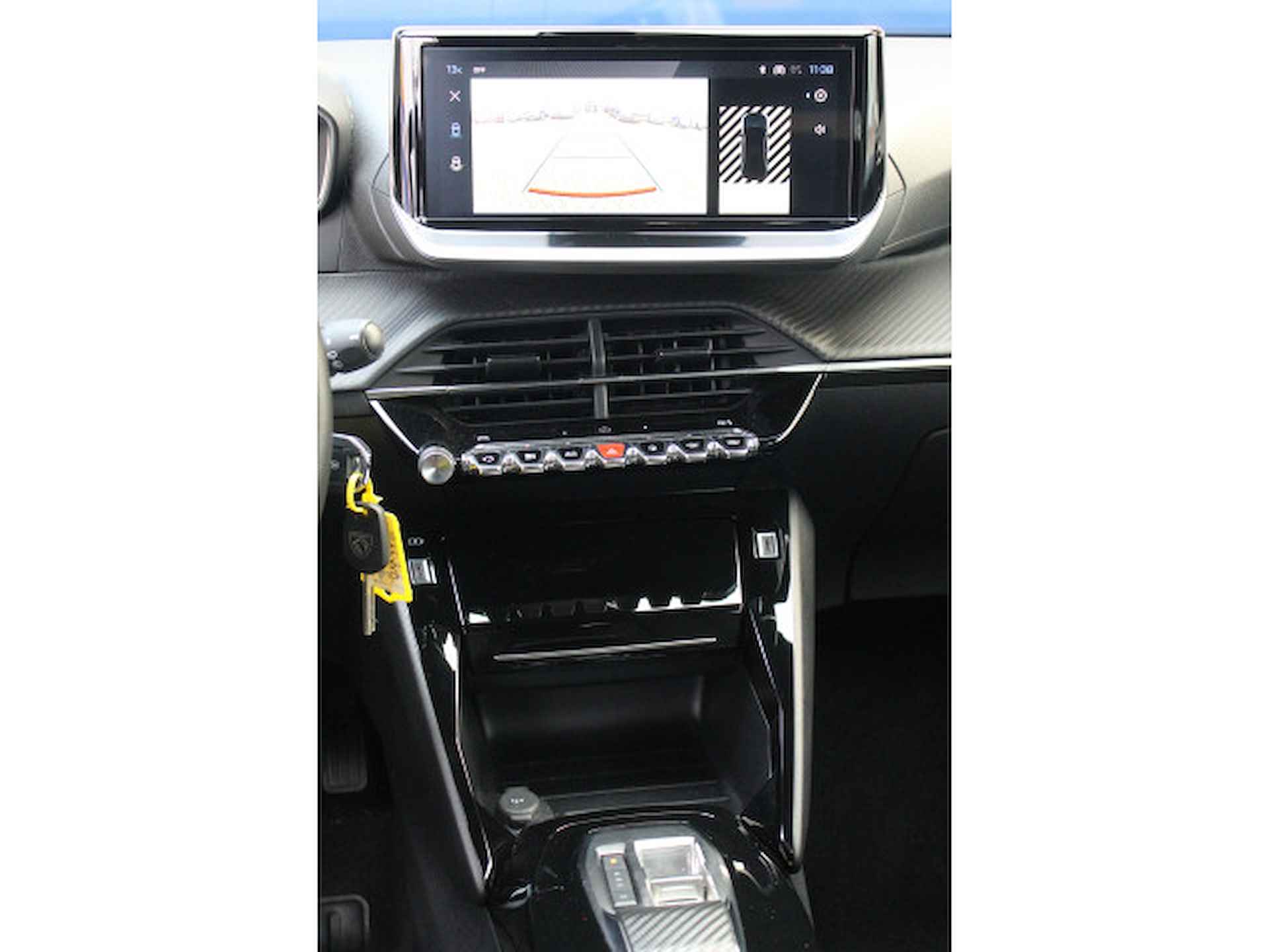 Peugeot 2008 1.2 PureTech 130 Allure | CarPlay | 17" LMV | LED | Leder/Stof | Cruise | Bluetooth | Clima | - 20/42