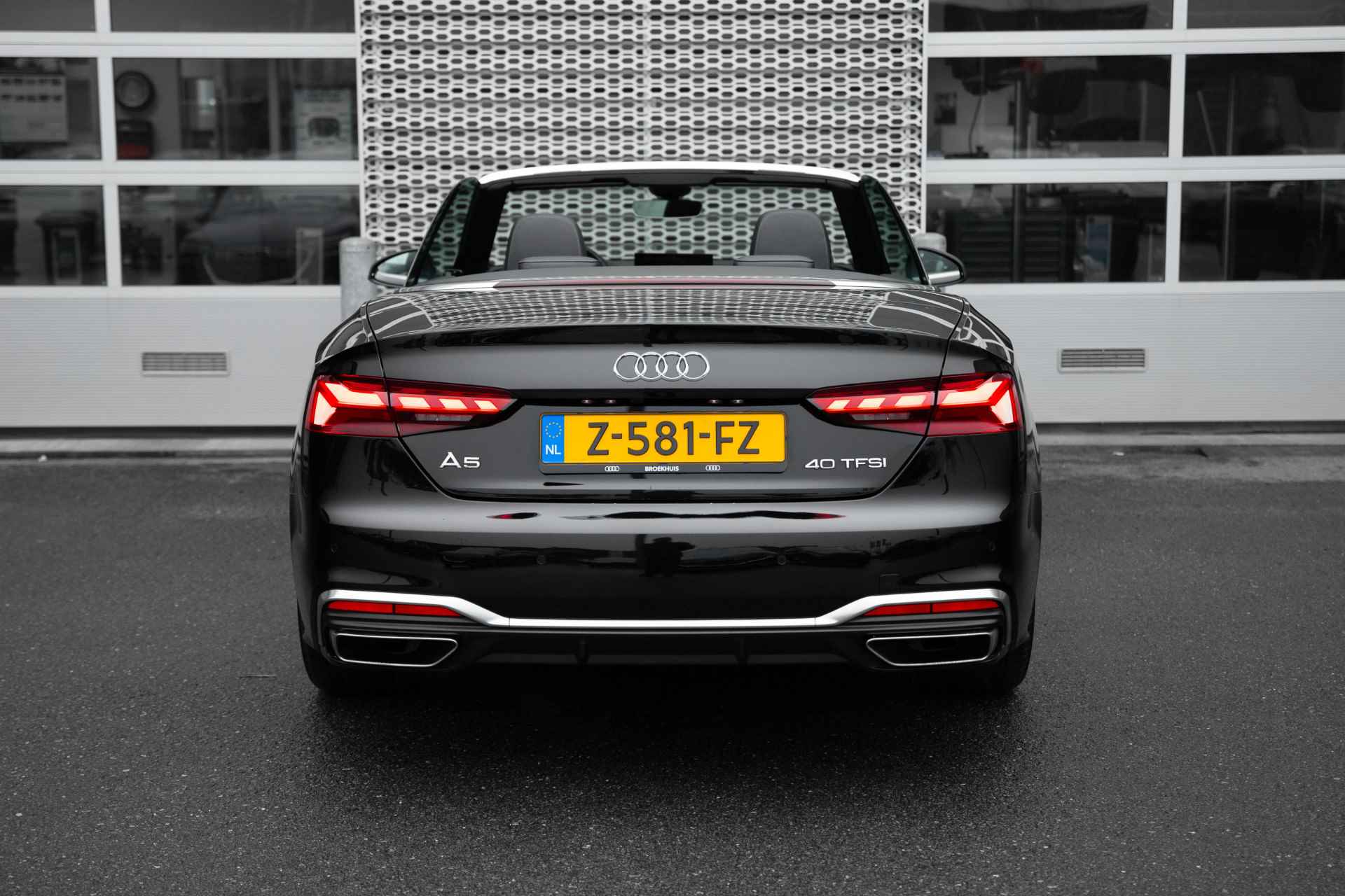 Audi A5 Cabriolet 40 TFSI 204pk S edition | Parking | Rijden | Bang & Olufsen | Leder | Stoelen Elektrisch | 19" Velgen | - 4/56