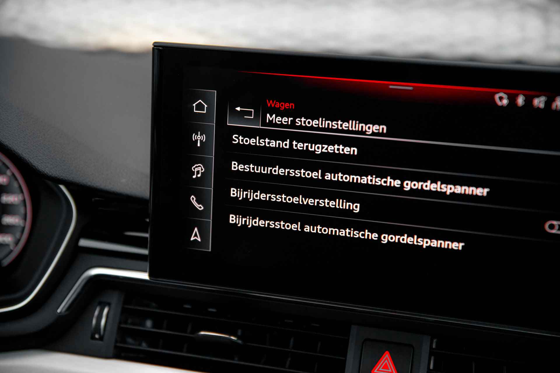 Audi A5 Cabriolet 40 TFSI 204pk S edition | Parking | Rijden | Bang & Olufsen | Leder | Stoelen Elektrisch | 19" Velgen | - 52/56