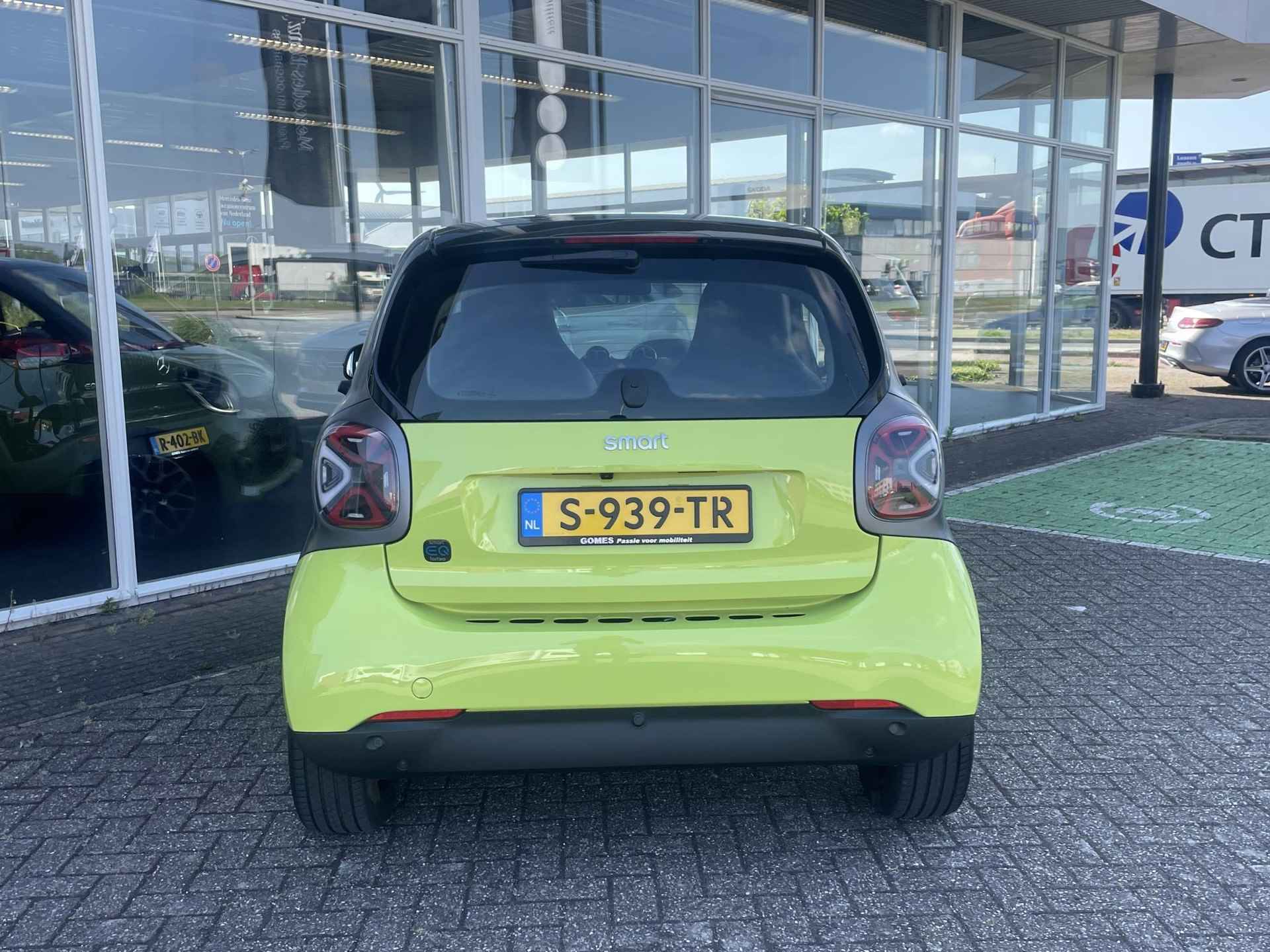 smart fortwo EQ Comfort PLUS 18 kWh / SEPP Subsidie - 3/19