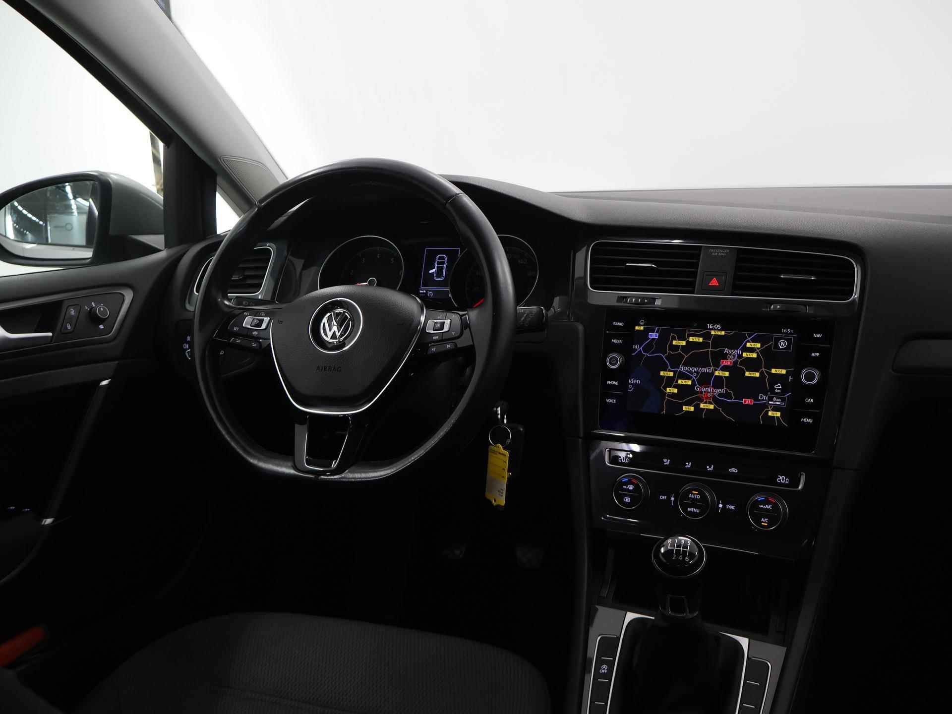 Volkswagen Golf 1.0 TSI Comfortline || Trekhaak | Navigatie | Climate Control | Parkeersensoren | Cruise Control Adaptief | Carplay | - 10/42