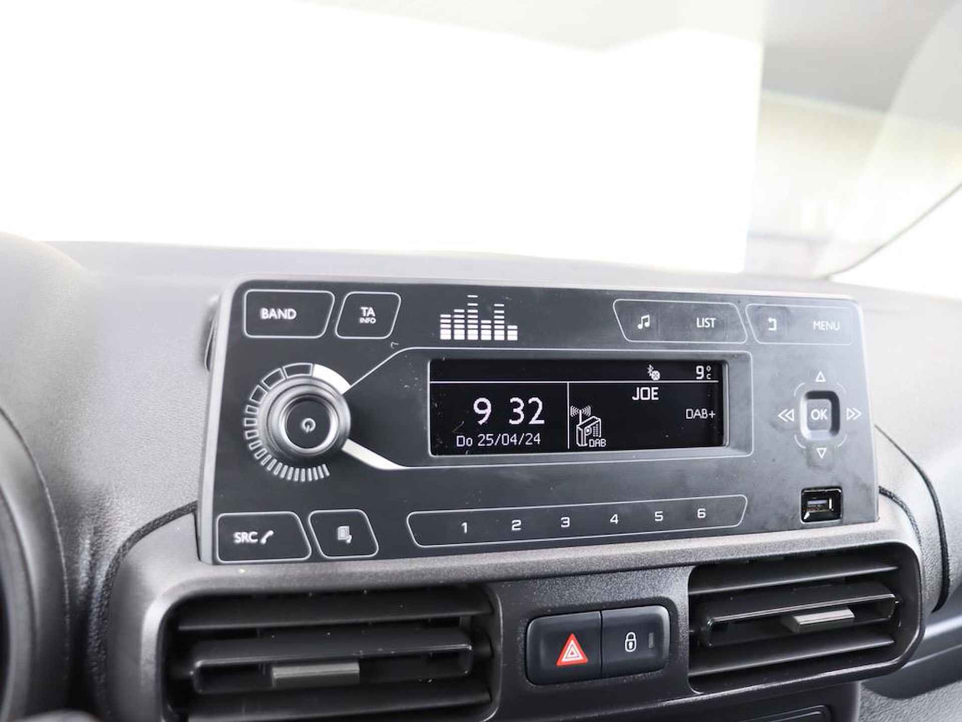 Toyota PROACE CITY 1.5 D-4D Cool Comfort | 3 Per | Cruise Control | DAB | - 9/25