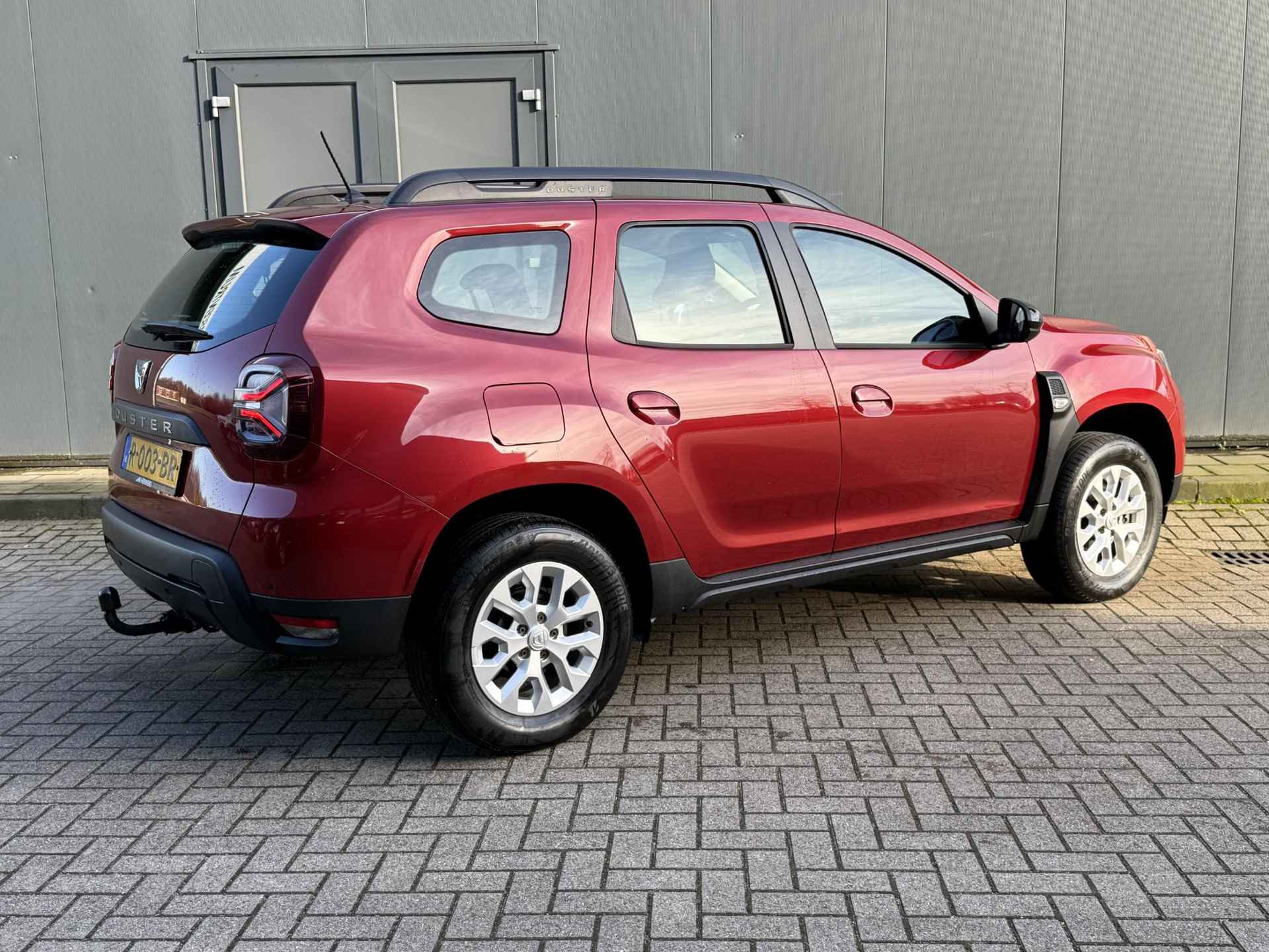 Dacia Duster 1.0 TCe Bi-Fuel Comfort / Trekhaak / Airco / Cruise Control / Apple&Android Carplay / Bluetooth / DAB / Sensoren Achter - 3/37