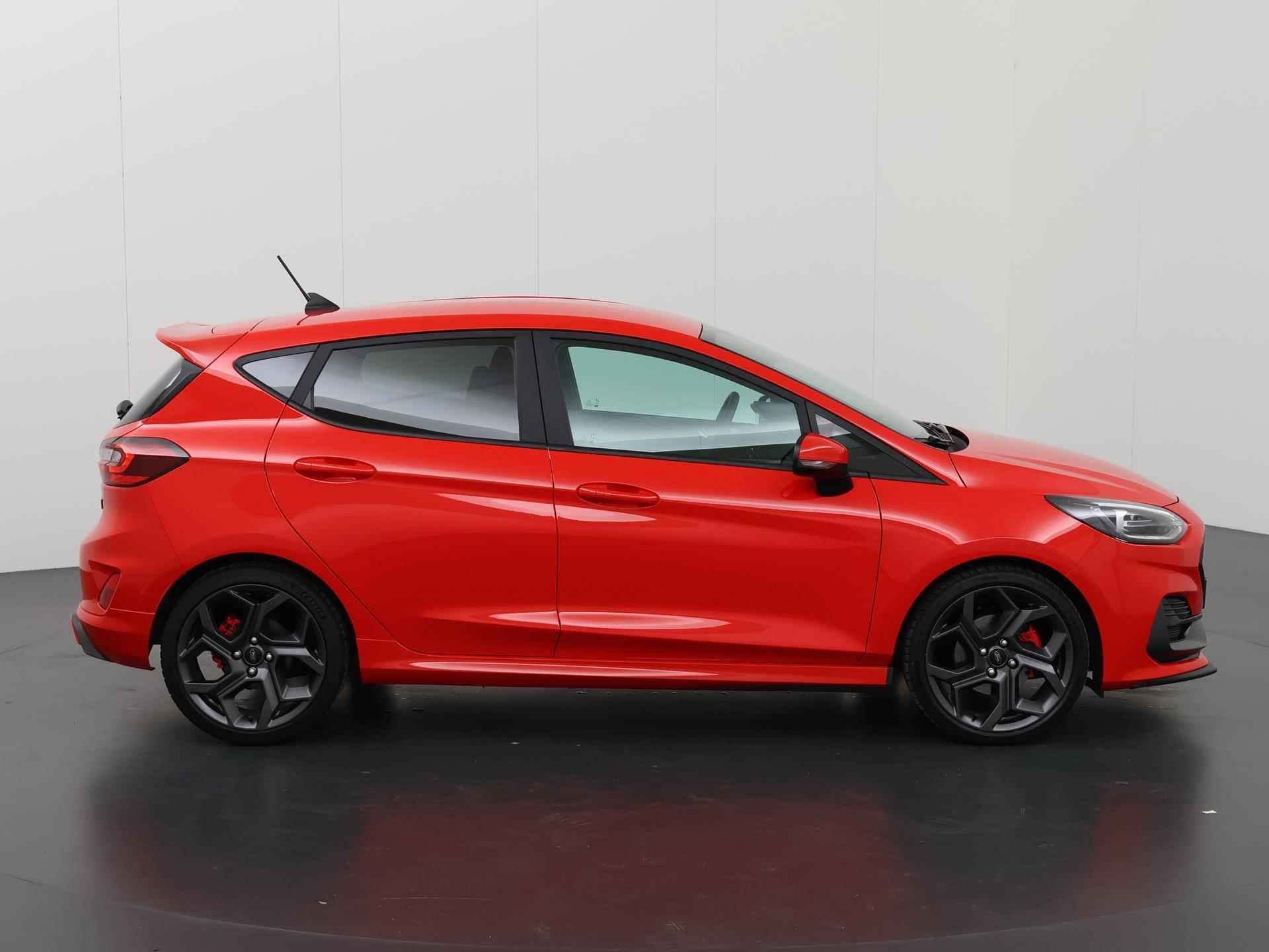 Ford Fiesta 1.5 EcoBoost ST-3 | Achteruitrijcamera | Led koplampen | Climate Control | Winterpack | - 7/44