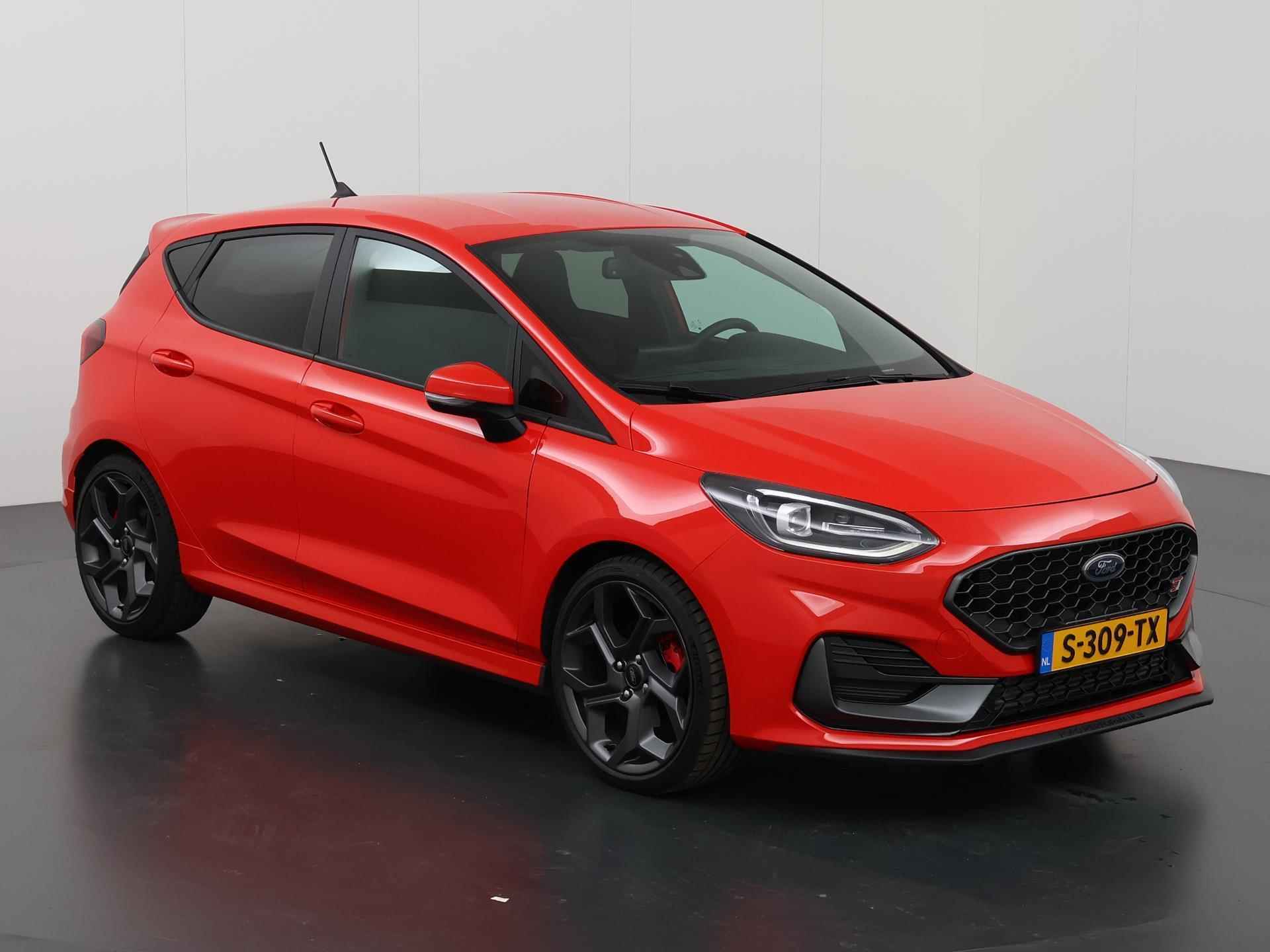Ford Fiesta 1.5 EcoBoost ST-3 | Achteruitrijcamera | Led koplampen | Climate Control | Winterpack | - 24/44