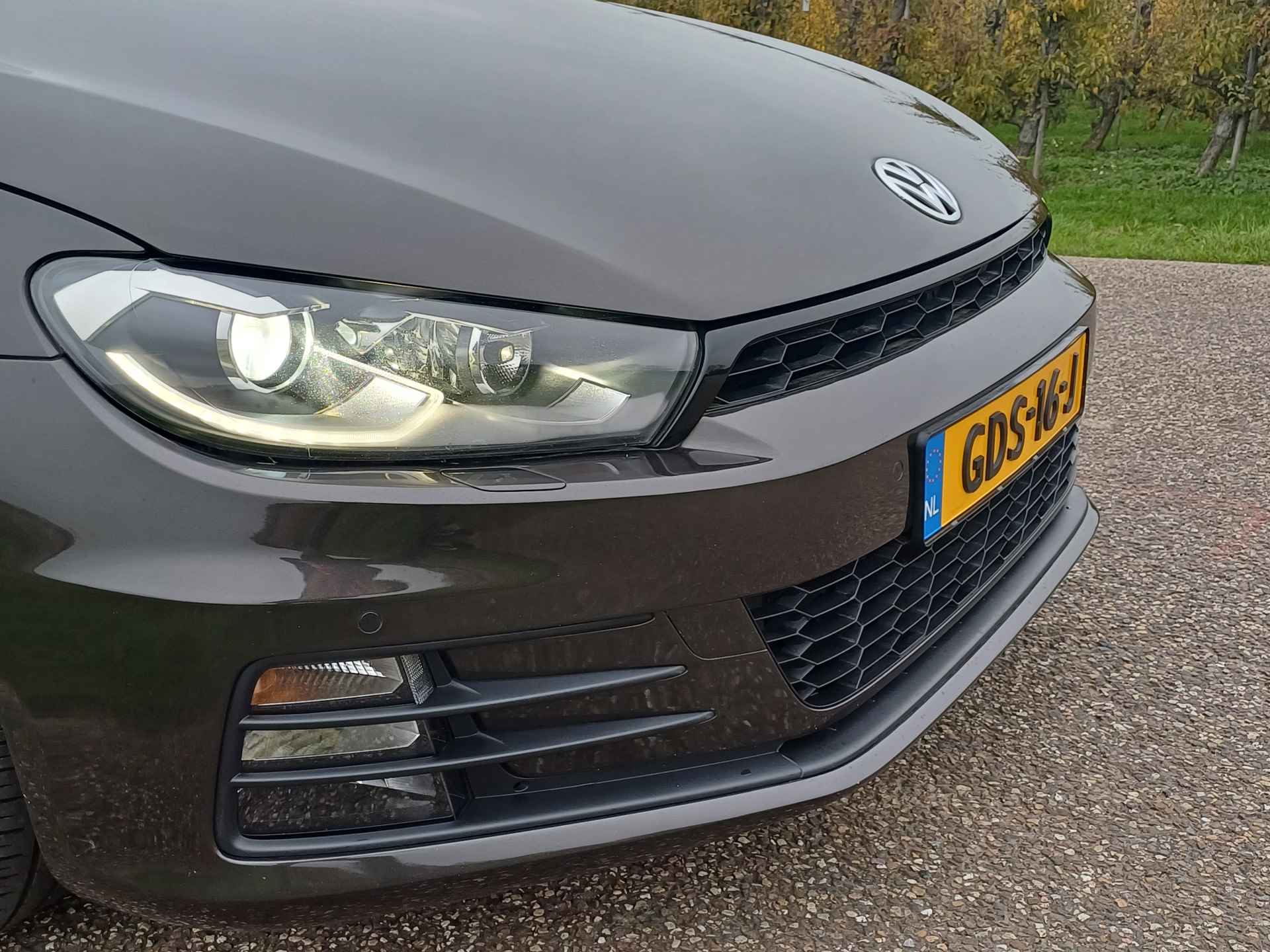 Volkswagen Scirocco 2.0 16v TSI ALLSTAR | Schitterende auto! | Lage Km! | Navi | Cruise | 1/2 leer | Xenon - 22/48