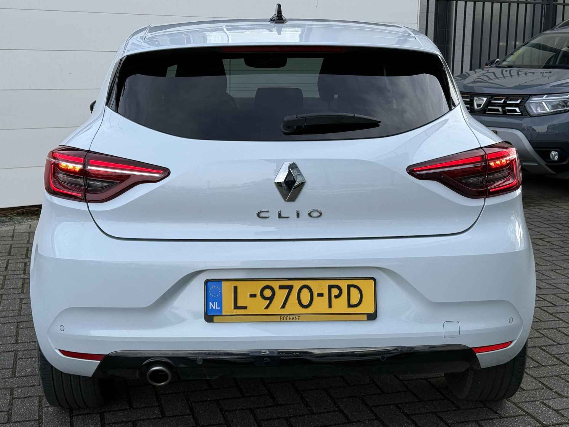 Renault Clio 1.0 TCe Initiale Paris | Leder | 360" Camera | Navigatie | BOSE | Dealer Onderhouden | Org. NL - 16/37