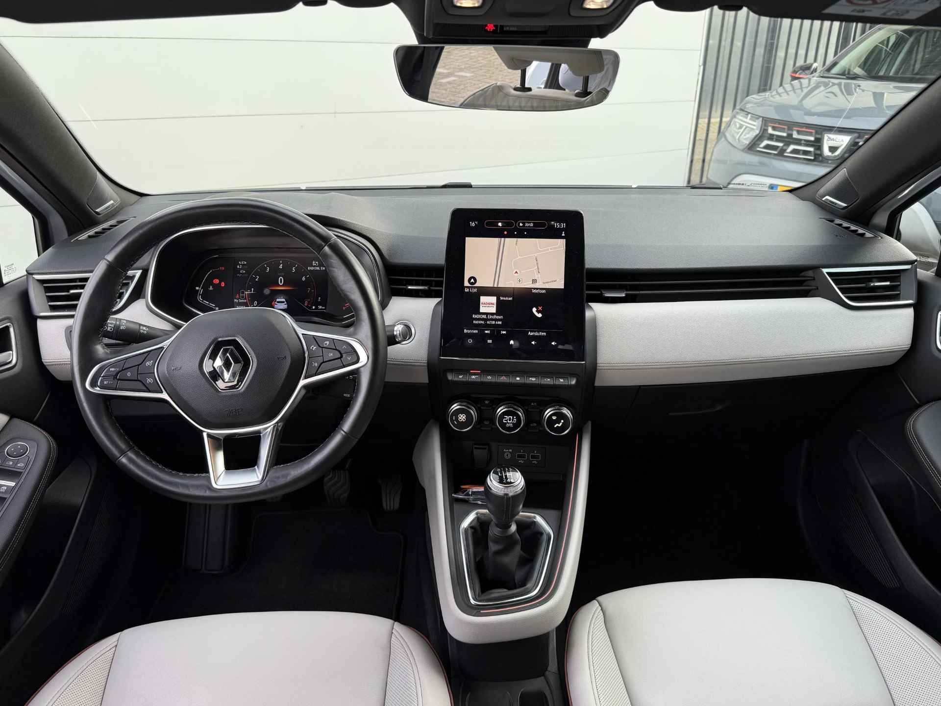 Renault Clio 1.0 TCe Initiale Paris | Leder | 360" Camera | Navigatie | BOSE | Dealer Onderhouden | Org. NL - 19/37