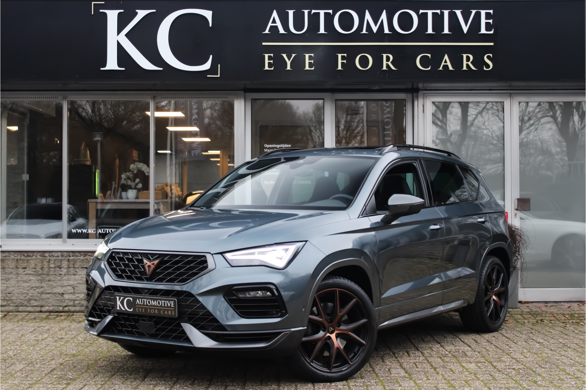 CUPRA Ateca 2.0TSI 4DRIVE Limited | Facelift | VAN: 40.950,- VOOR 39117,- EINDEJAARSVOORDEEL: 1.833,- Beats | Pano |