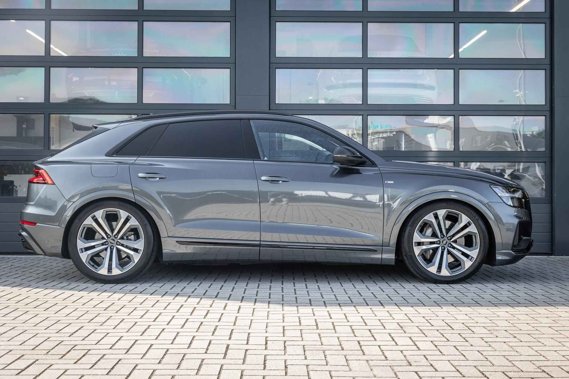 Audi Q8 55 TFSI e 381pk quattro Pro Line S | B&O Sound | 22'' Wielset | Panoramadak | Tour |  Luchtvering - 3/55