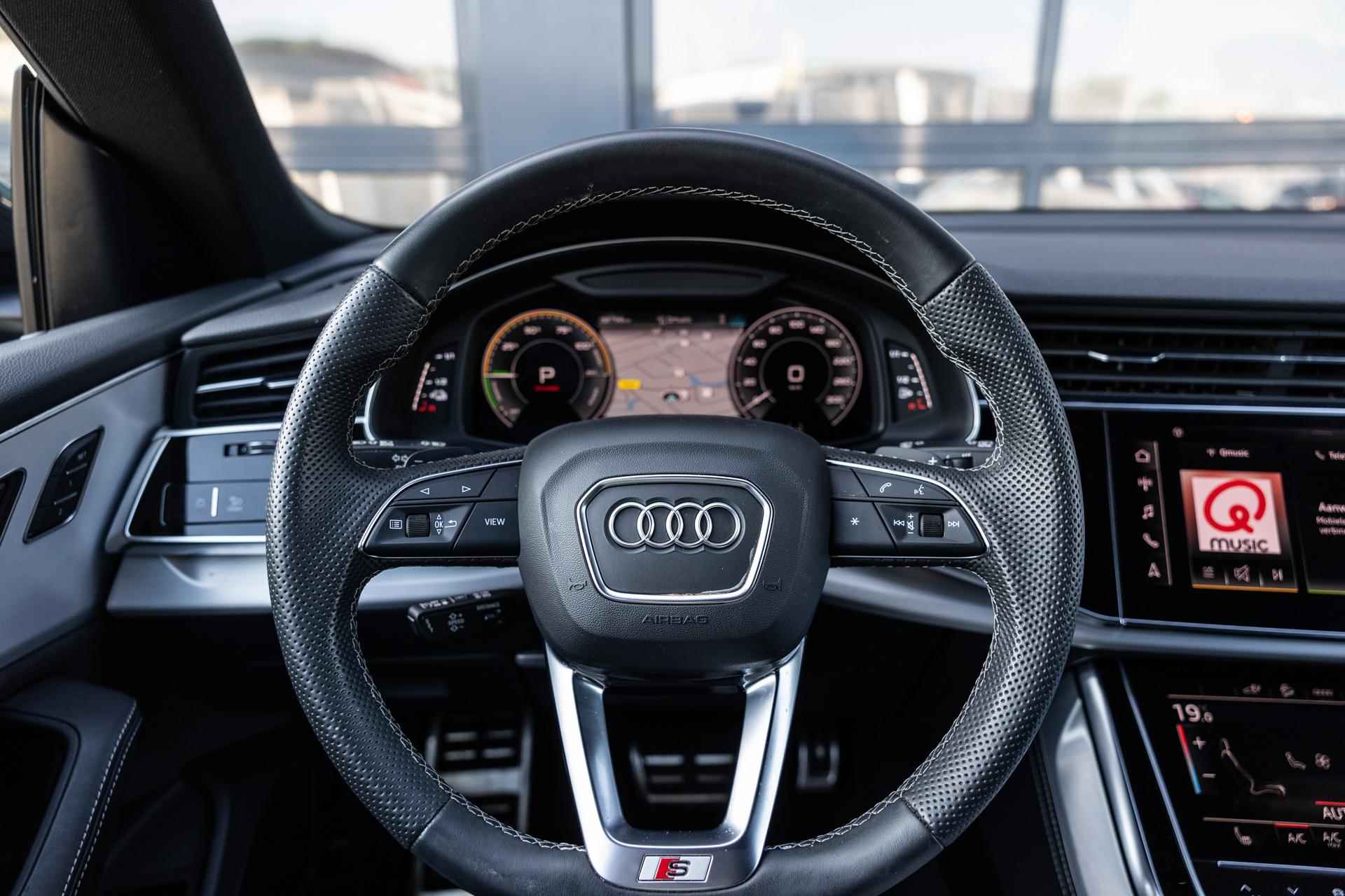 Audi Q8 55 TFSI e 381pk quattro Pro Line S | B&O Sound | 22'' Wielset | Panoramadak | Tour |  Luchtvering - 38/55