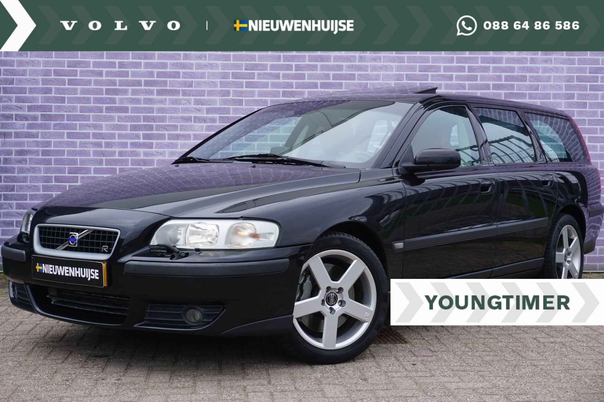 Volvo V70 2.5 R AWD 300pk | 7 persoons | Youngtimer | Sport leder | Trekhaak | verwarmde voorstoelen | Schuif/kantel dak | elektrisch verstelbare voorstoelen | Xenon koplampen |