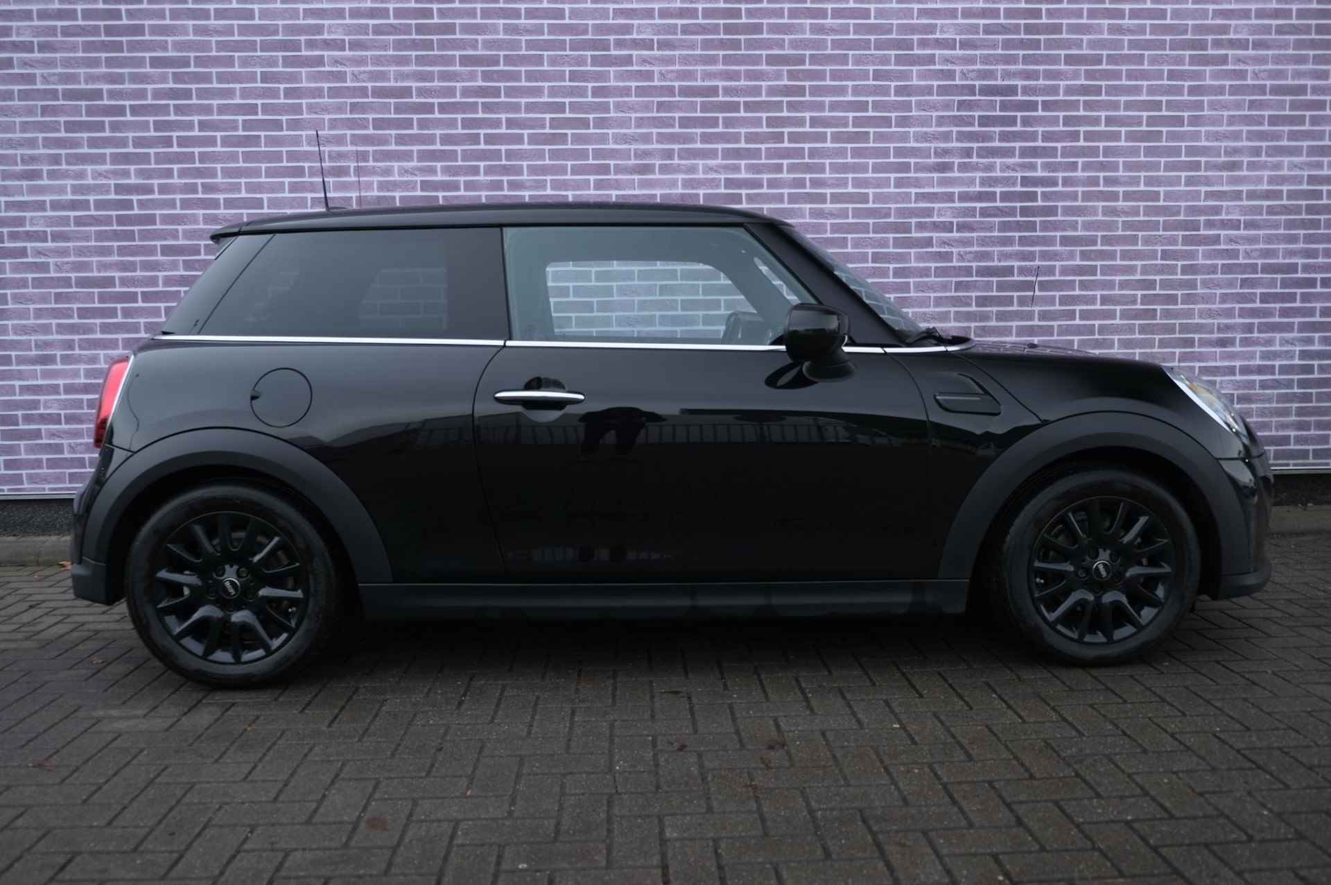 Mini Mini 1.5 Cooper 136 pk Automaat | Apple Carplay/Android Auto | Cruise Control | DAB | Achteruitrij Camera | - 16/34