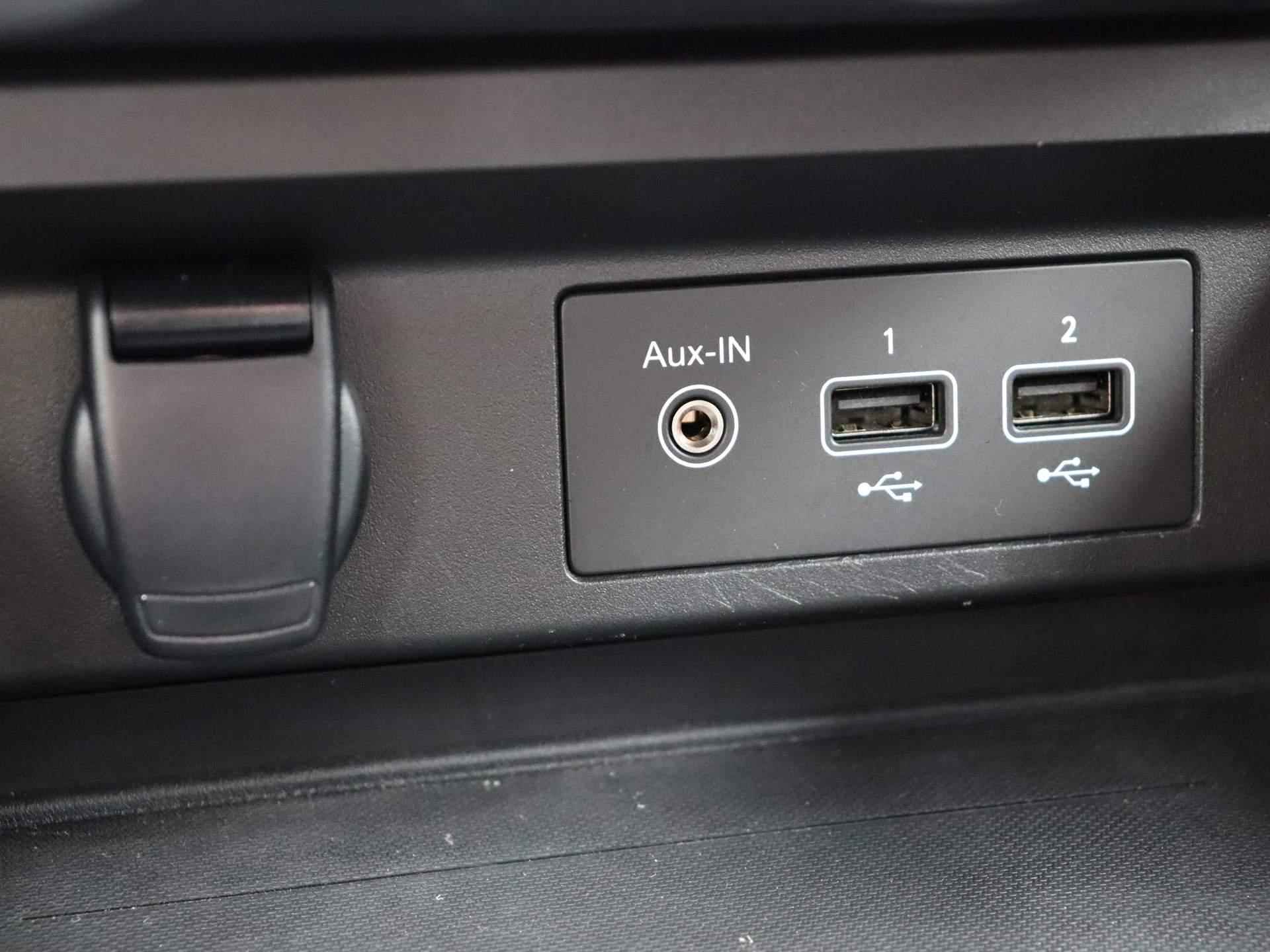 Renault Arkana E-Tech hybrid 145pk E-Tech engineered | Achteruitrijcamera | Adaptief Cruise control | Stoel en stuurverwarming | Climate control | - 32/56